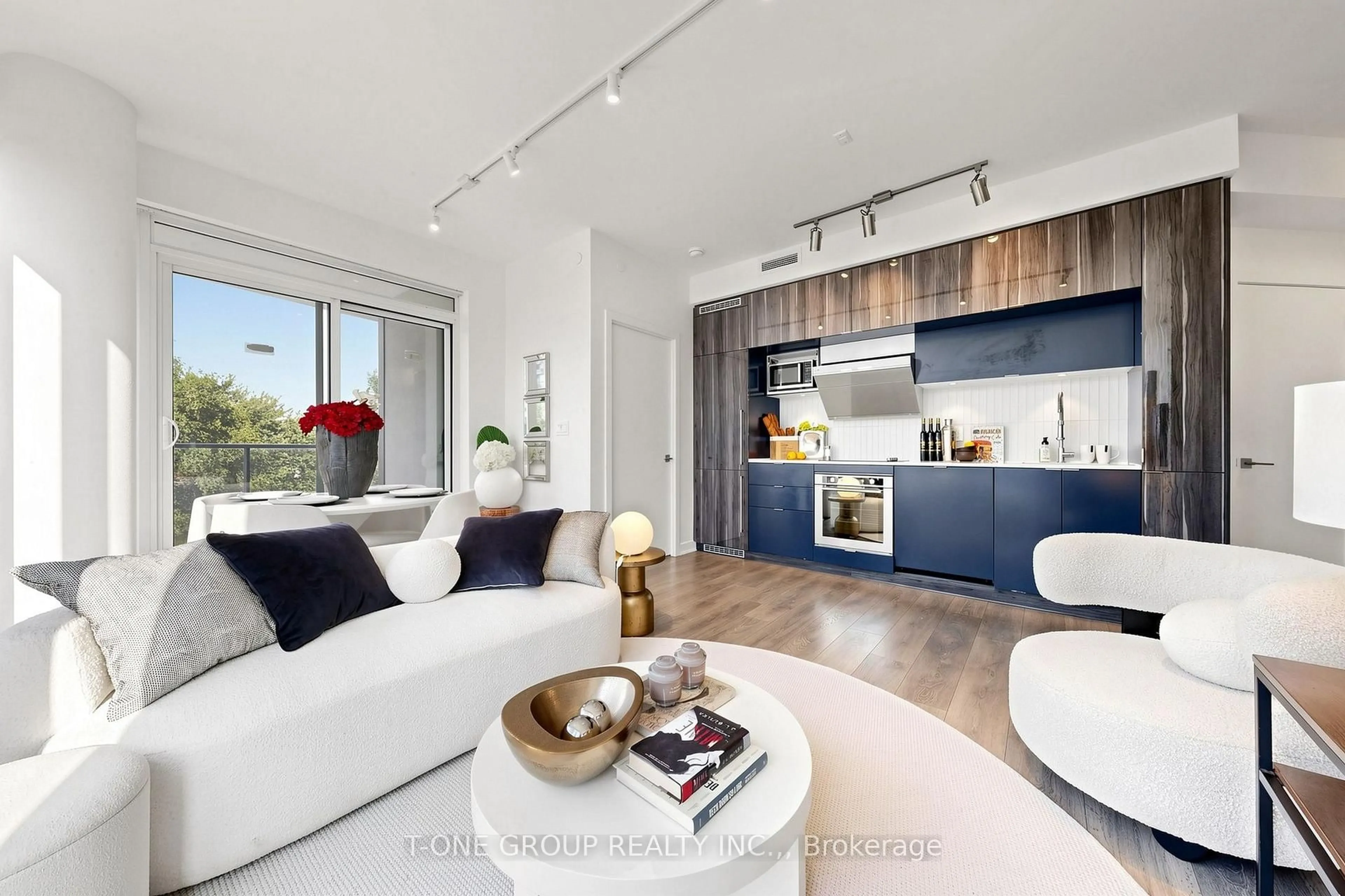 Living room with furniture, unknown for 28 Avondale Ave #502, Toronto Ontario M2N 0K2