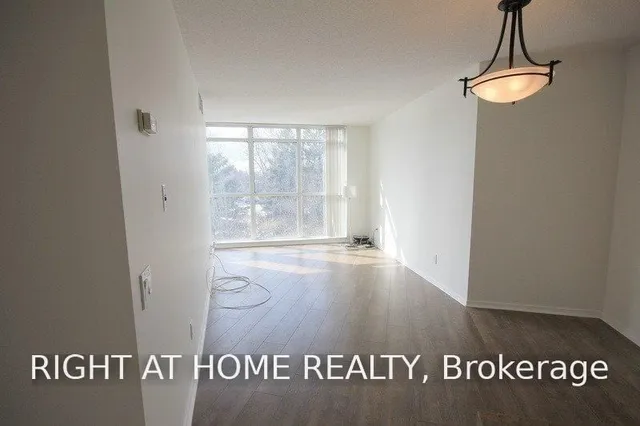 30 Harrison Garden Blvd #207, Toronto 5