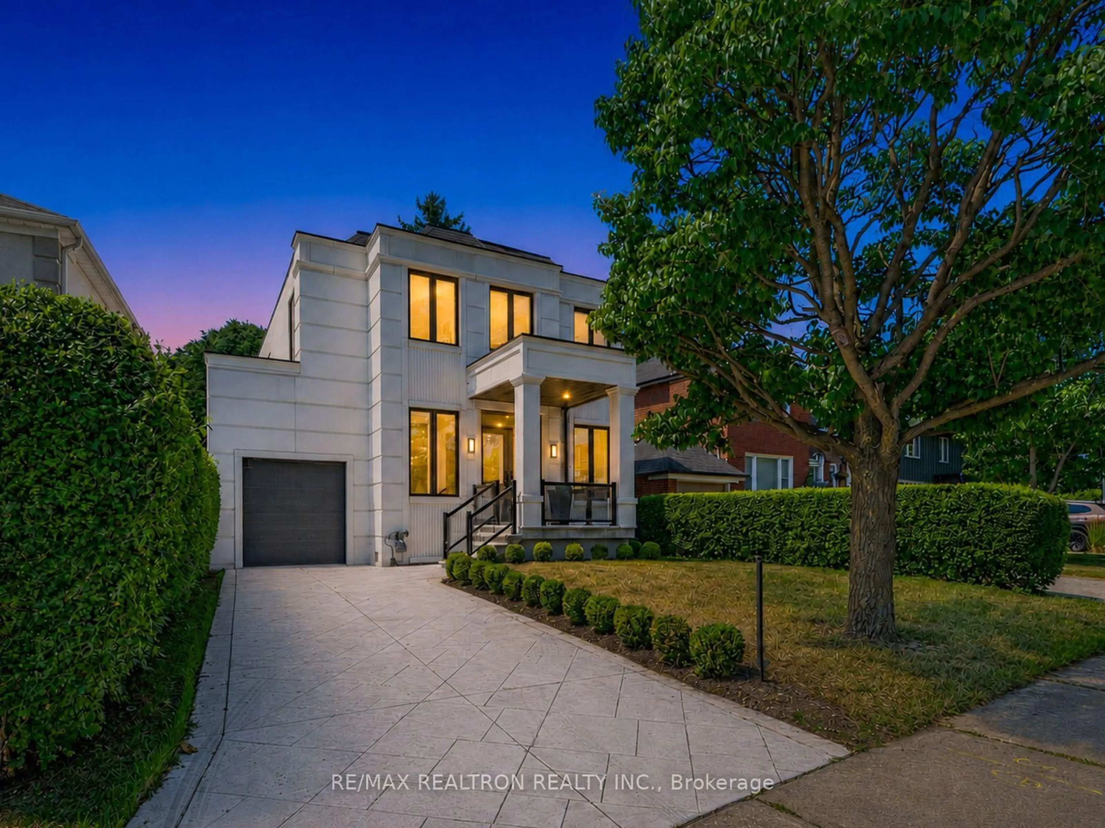 Home with brick exterior material, street for 303 Ridley Blvd, Toronto Ontario M3H 1K8