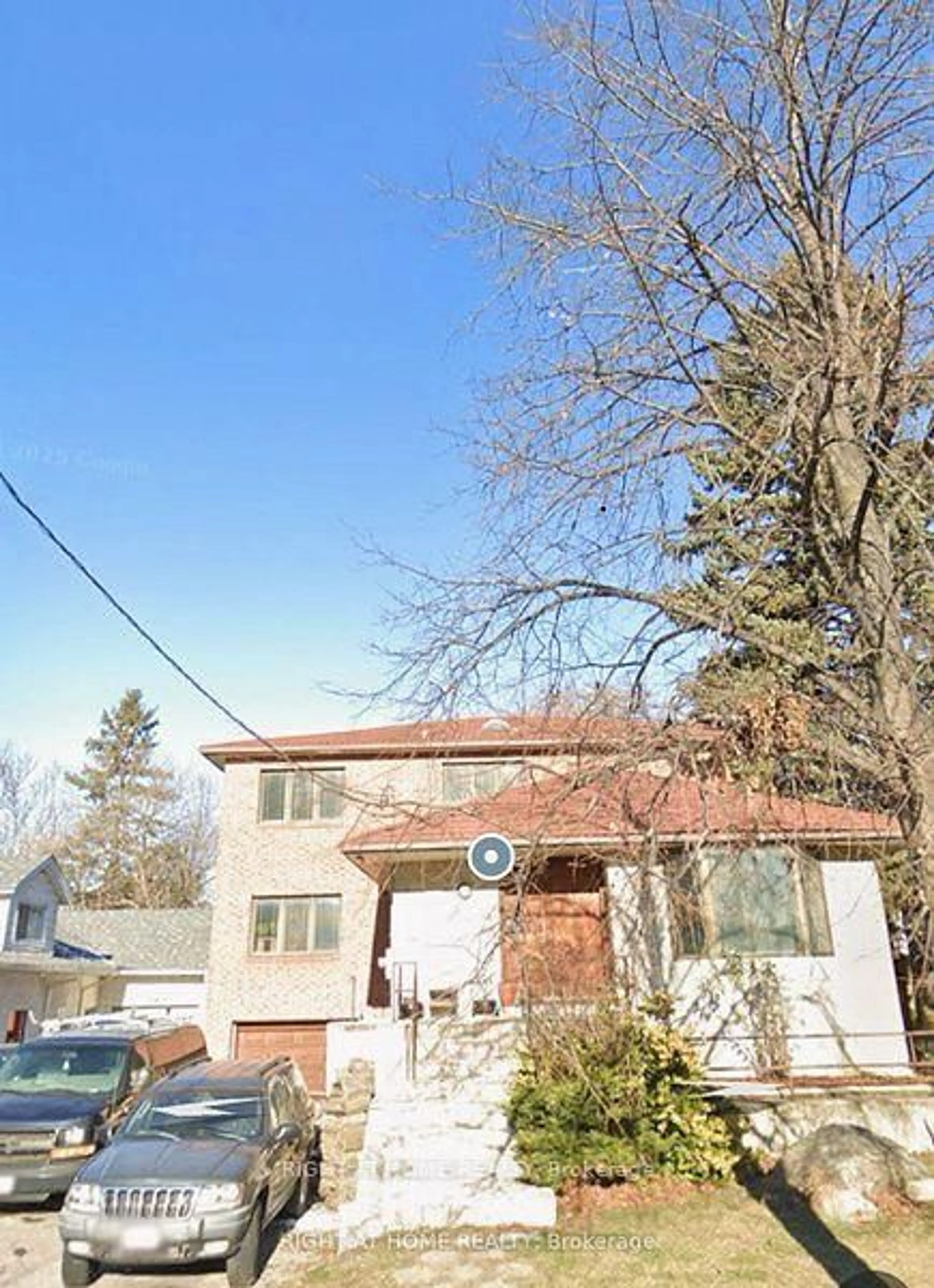 Unknown for 16 Connaught Ave, Toronto Ontario M2M 1G6