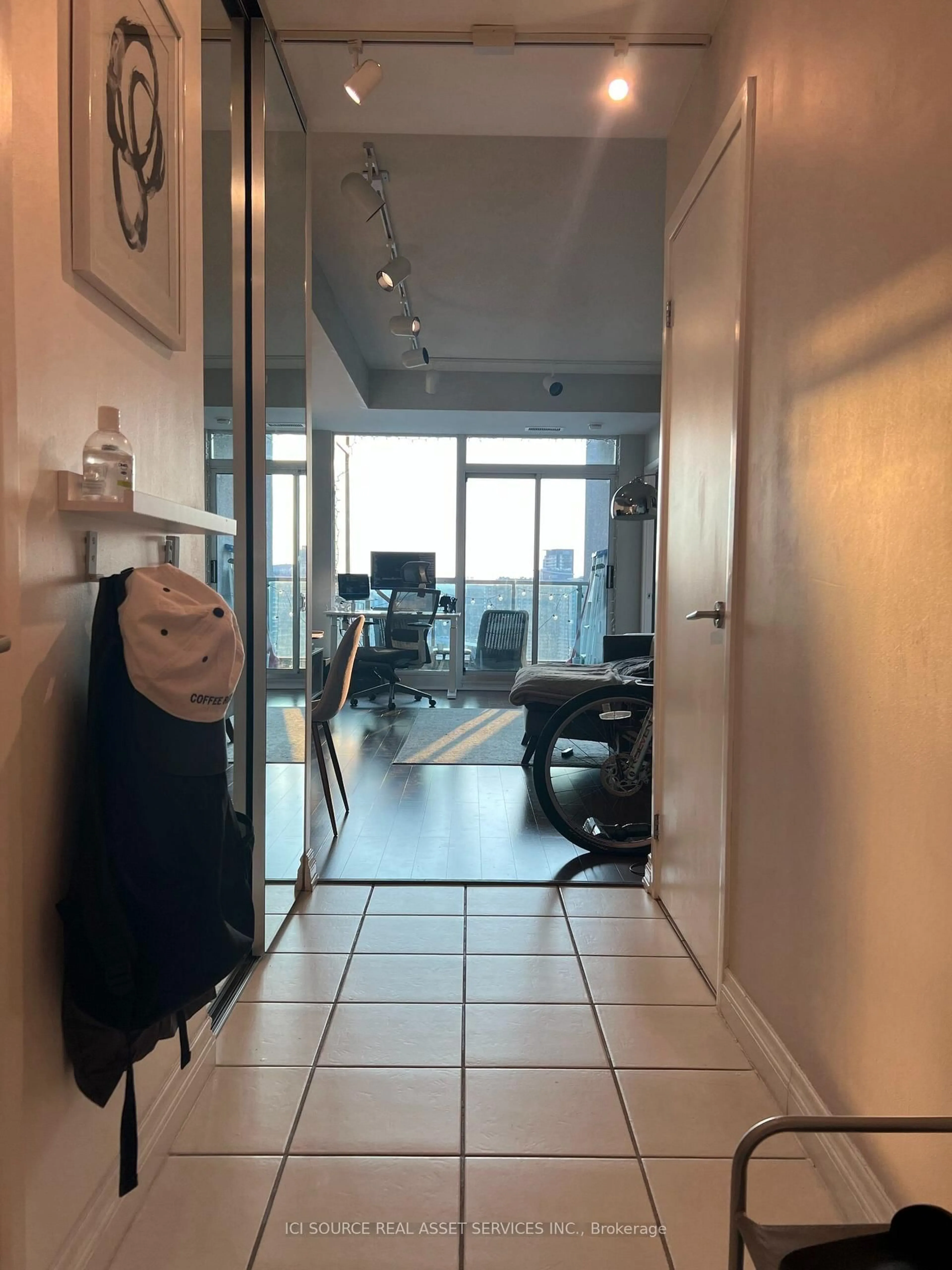 Unknown for 219 Fort York Blvd #2612, Toronto Ontario M5V 1B1