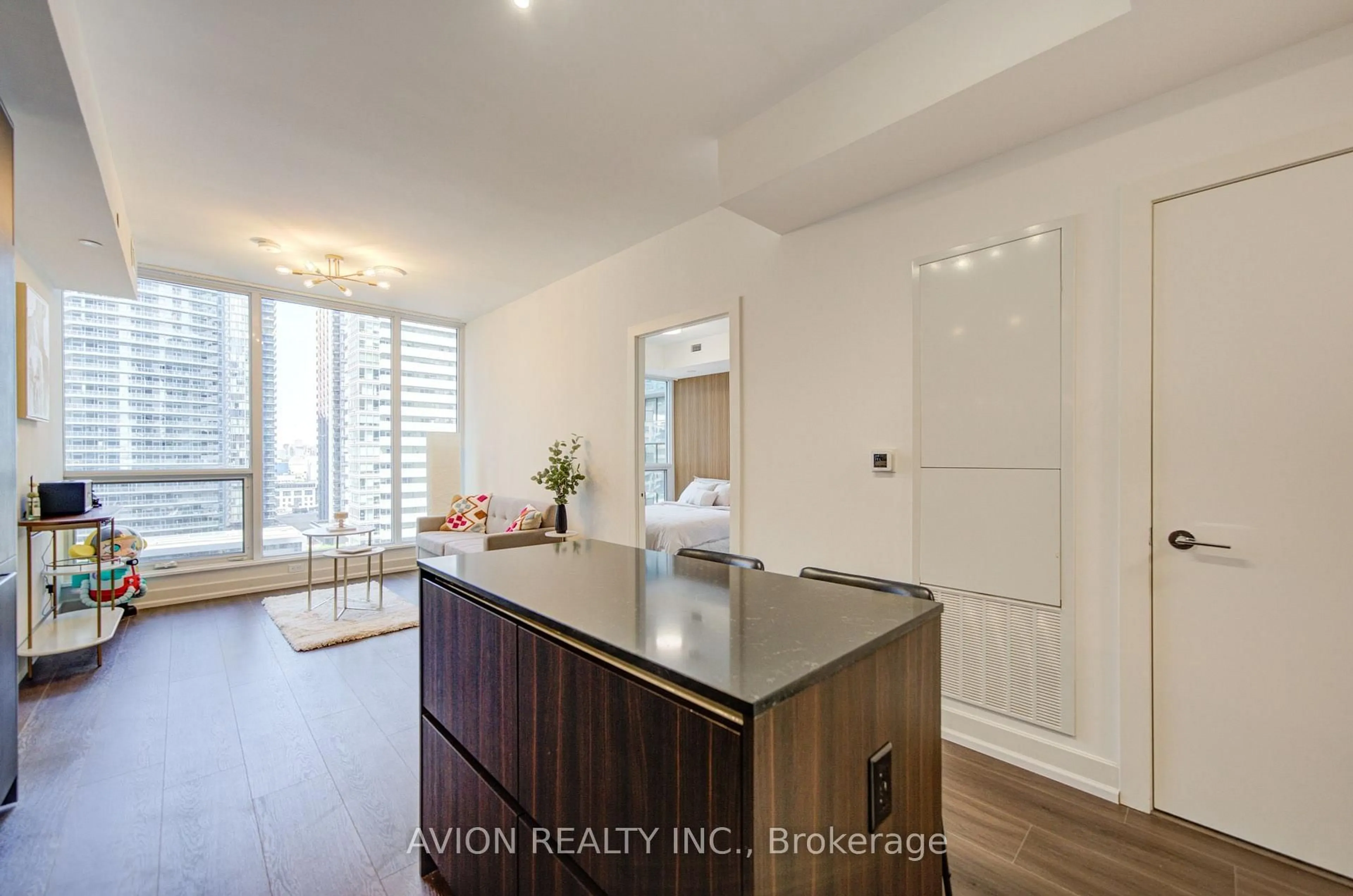 Unknown for 15 Mercer St #1605, Toronto Ontario M5V 1H2