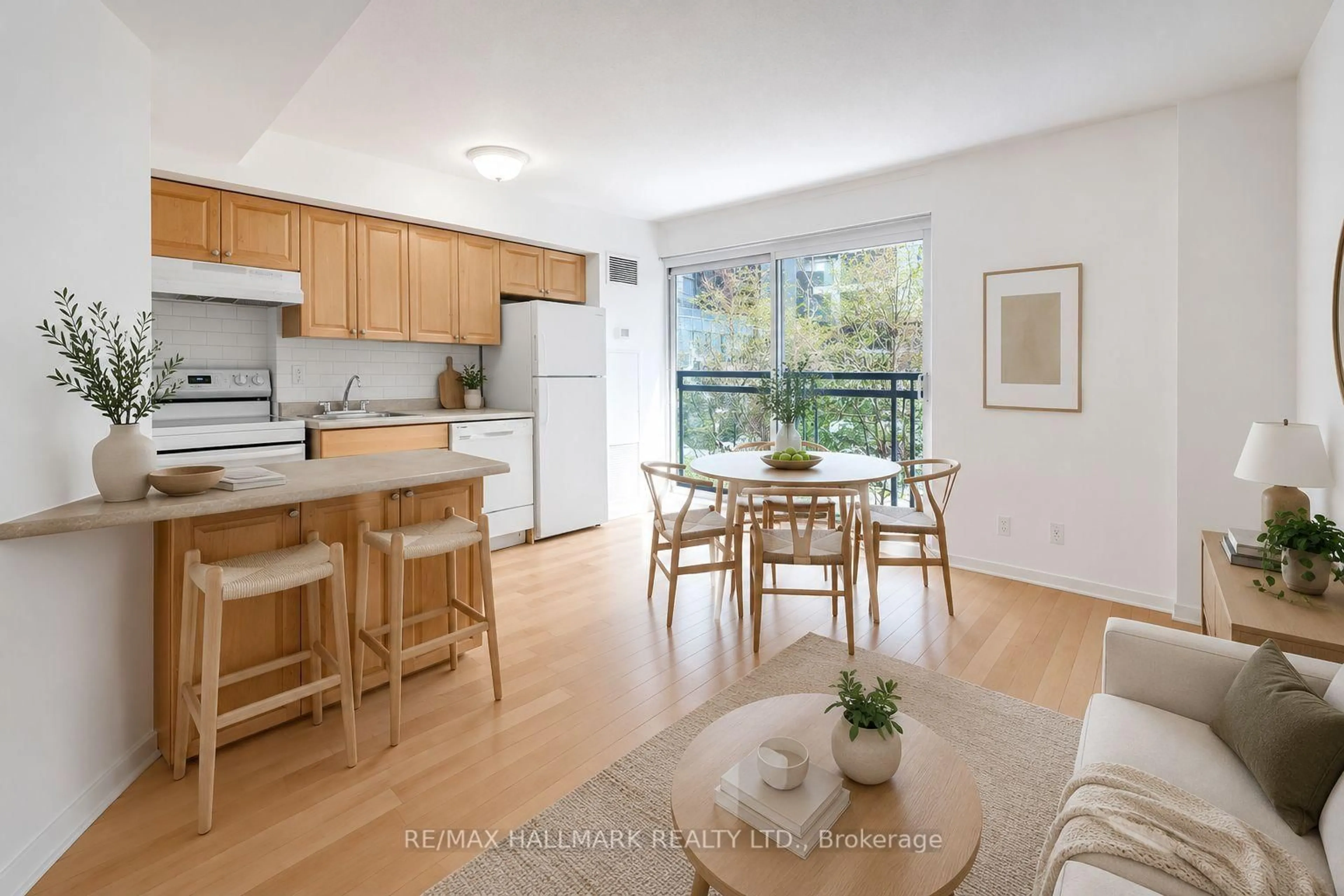 Open concept kitchen, wood/laminate floor for 75 Dalhousie St #311, Toronto Ontario M5B 2R9