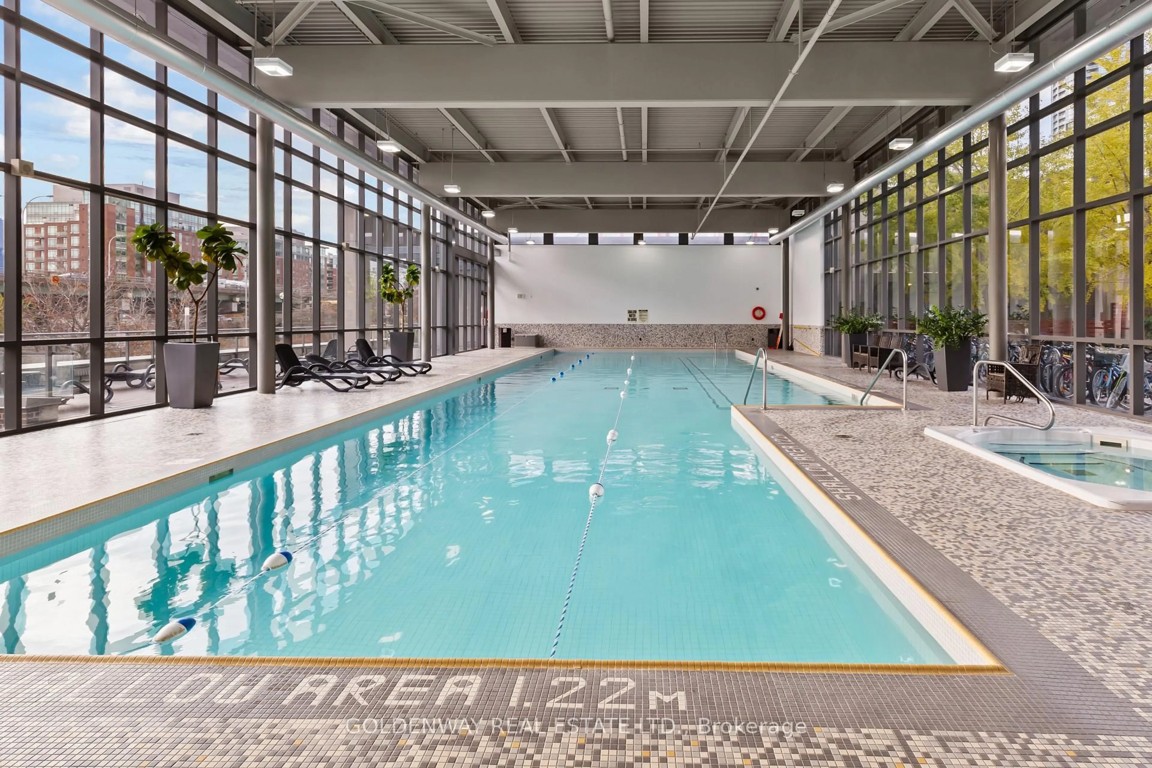 Pool for 11 Brunel Crt #5015, Toronto Ontario M5V 3Y3
