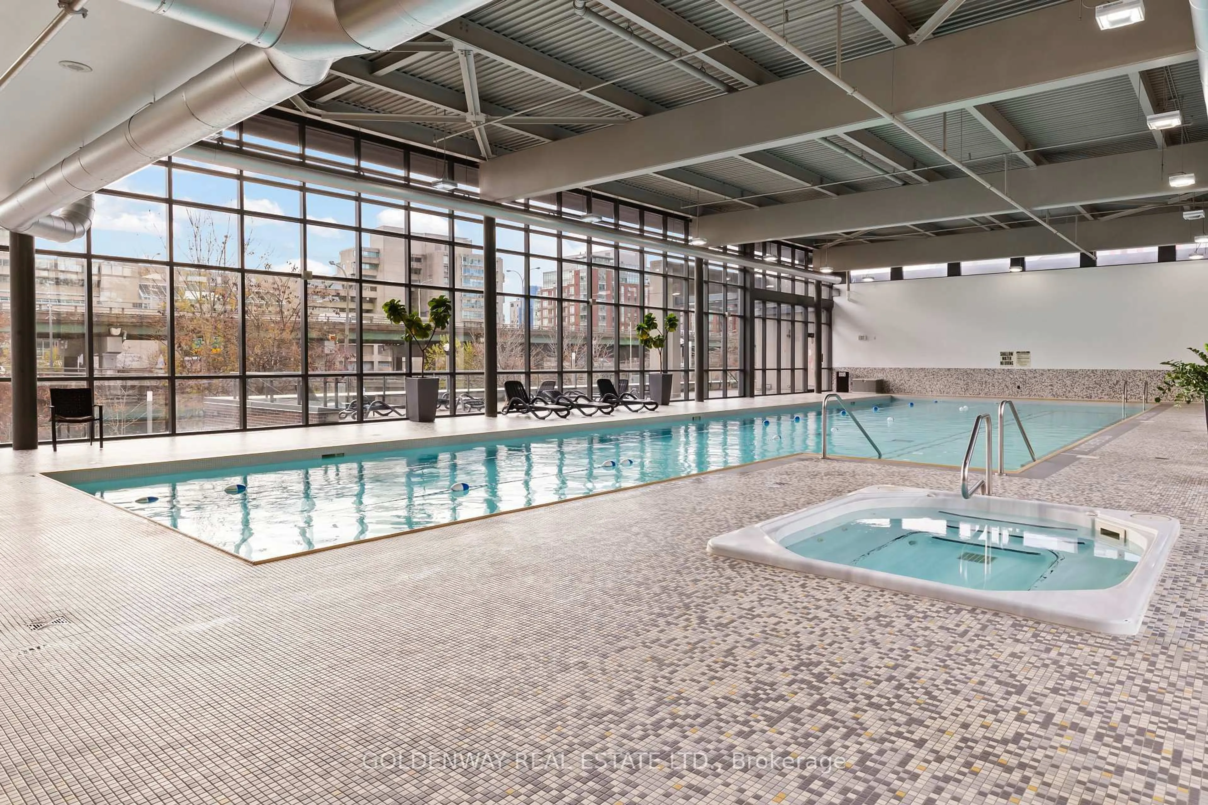 Pool for 11 Brunel Crt #5015, Toronto Ontario M5V 3Y3