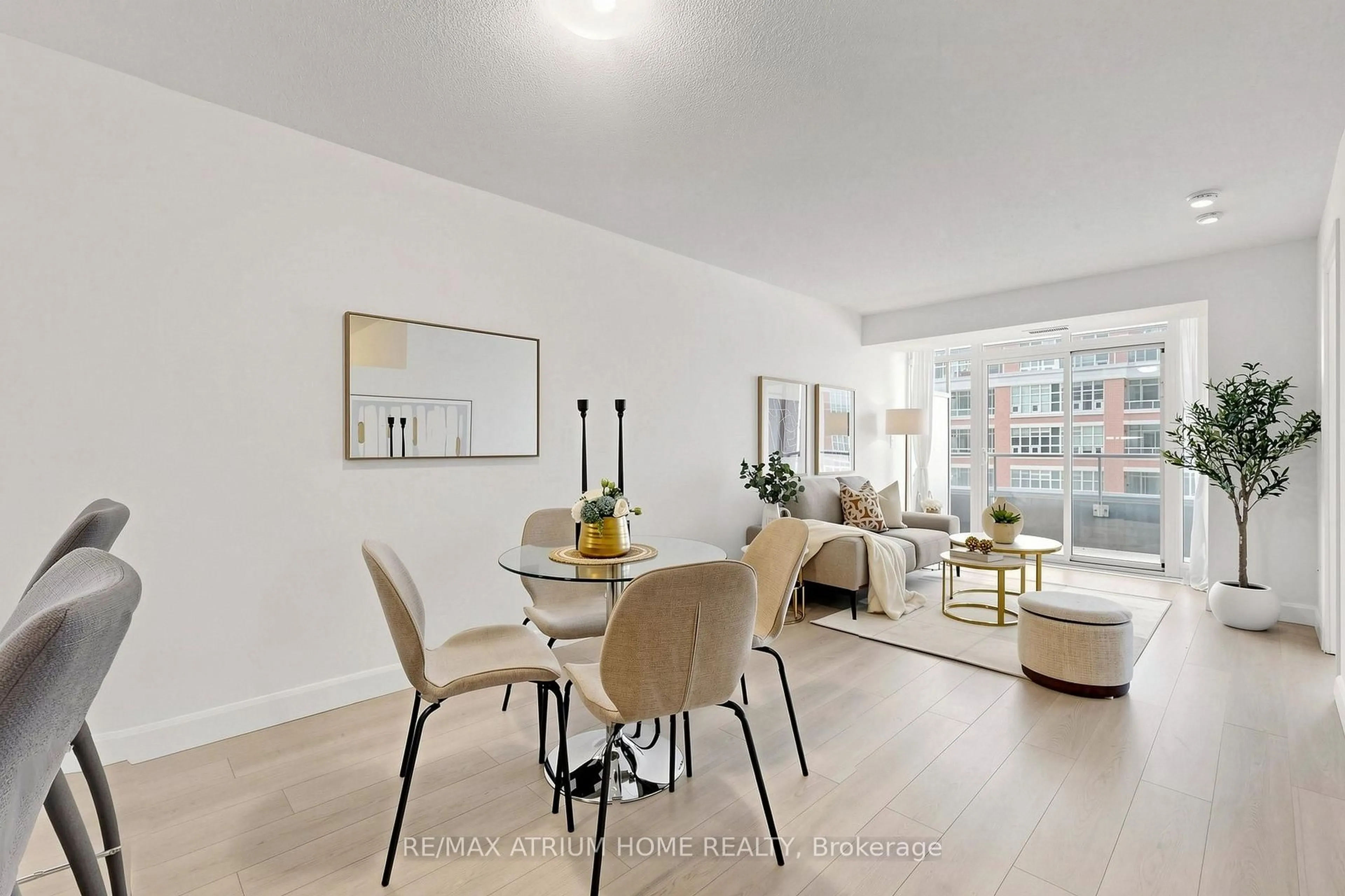 Unknown for 75 East Liberty St #912, Toronto Ontario M6K 3R3