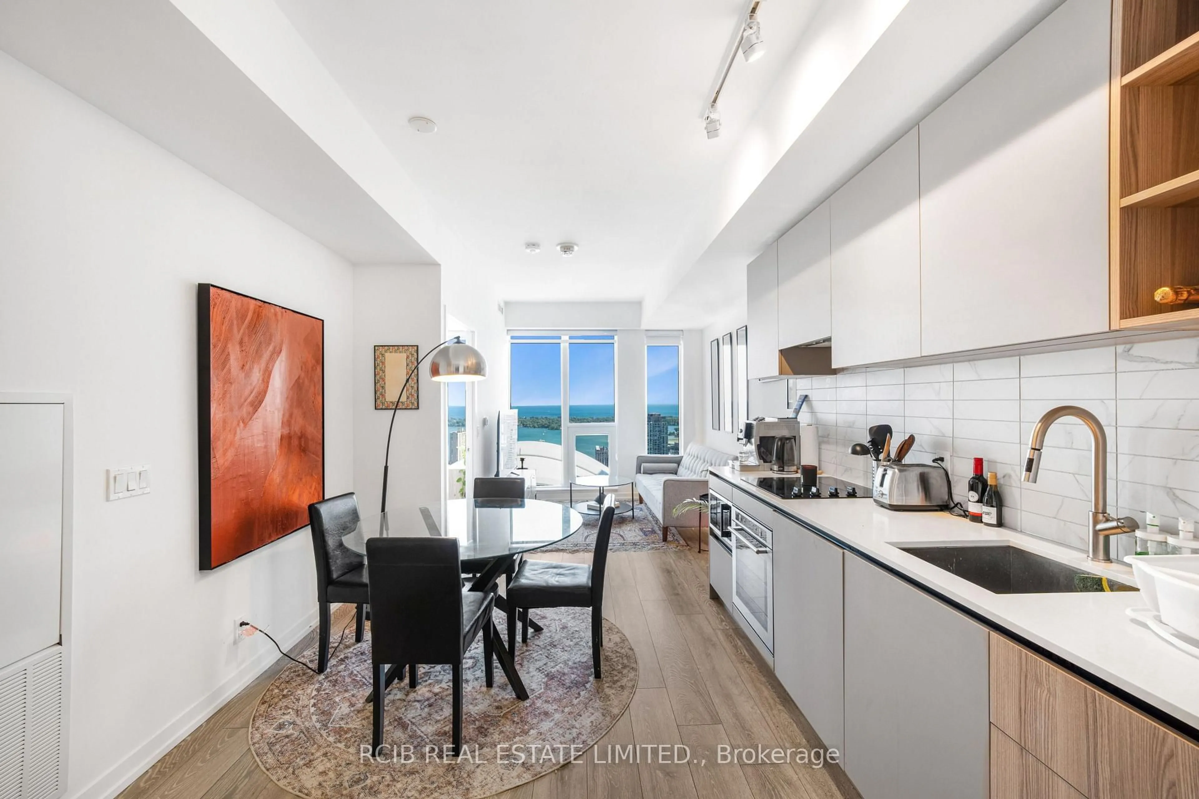 Open concept kitchen, unknown for 55 Mercer St #4612, Toronto Ontario M5V 3W2