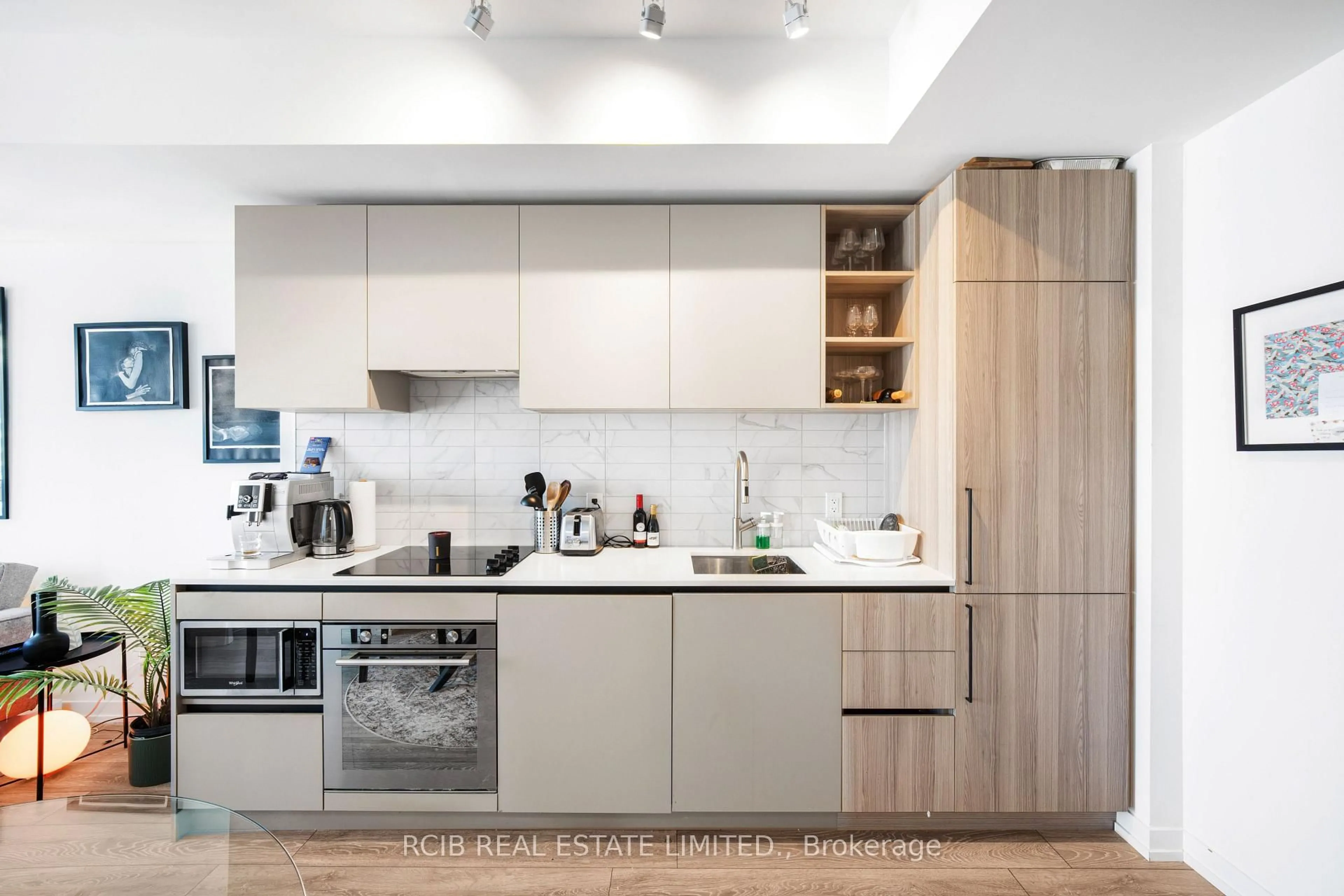 Unknown for 55 Mercer St #4612, Toronto Ontario M5V 3W2