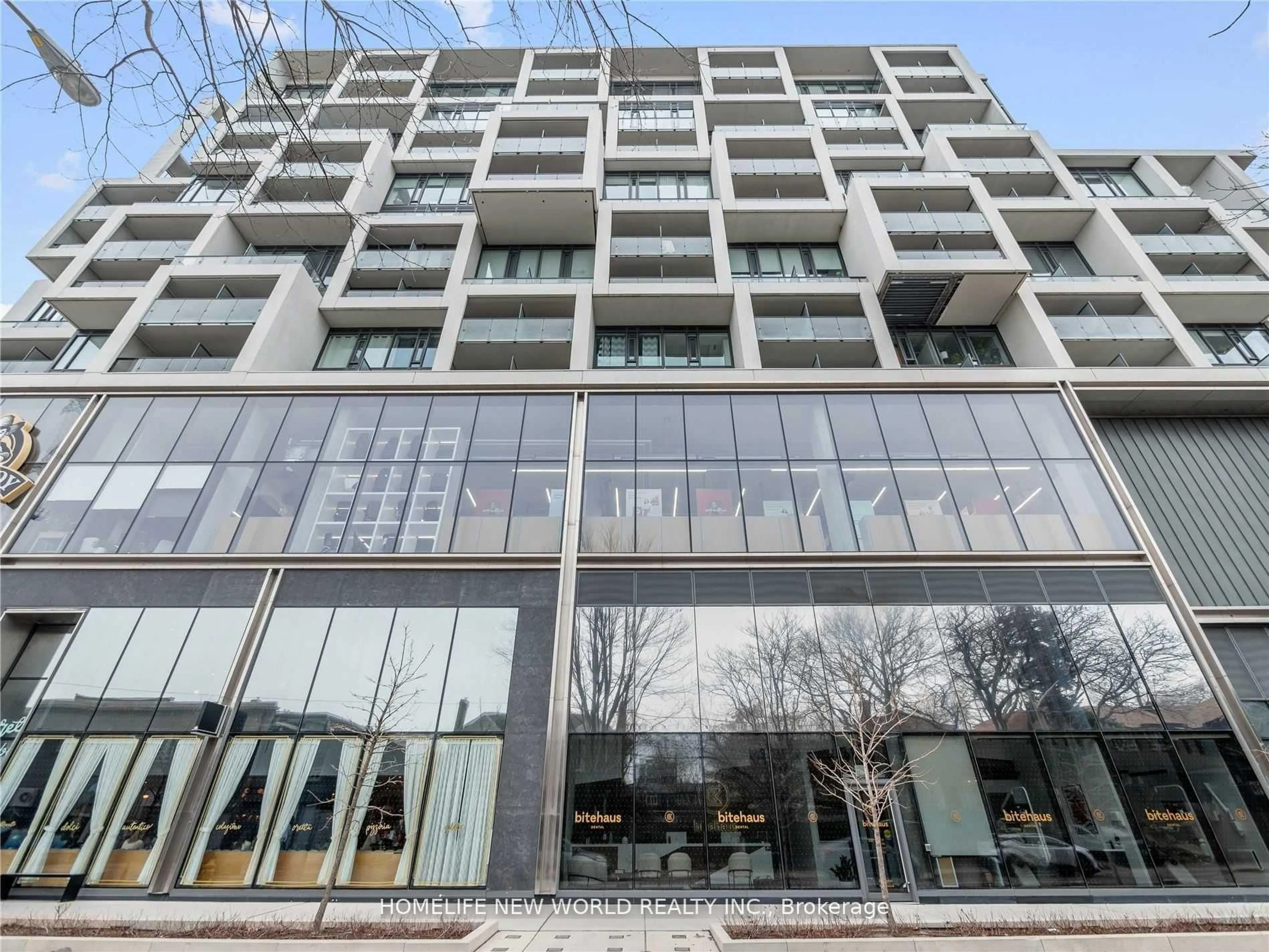 Indoor foyer for 8 Hillsdale Ave #920, Toronto Ontario M4S 1T5