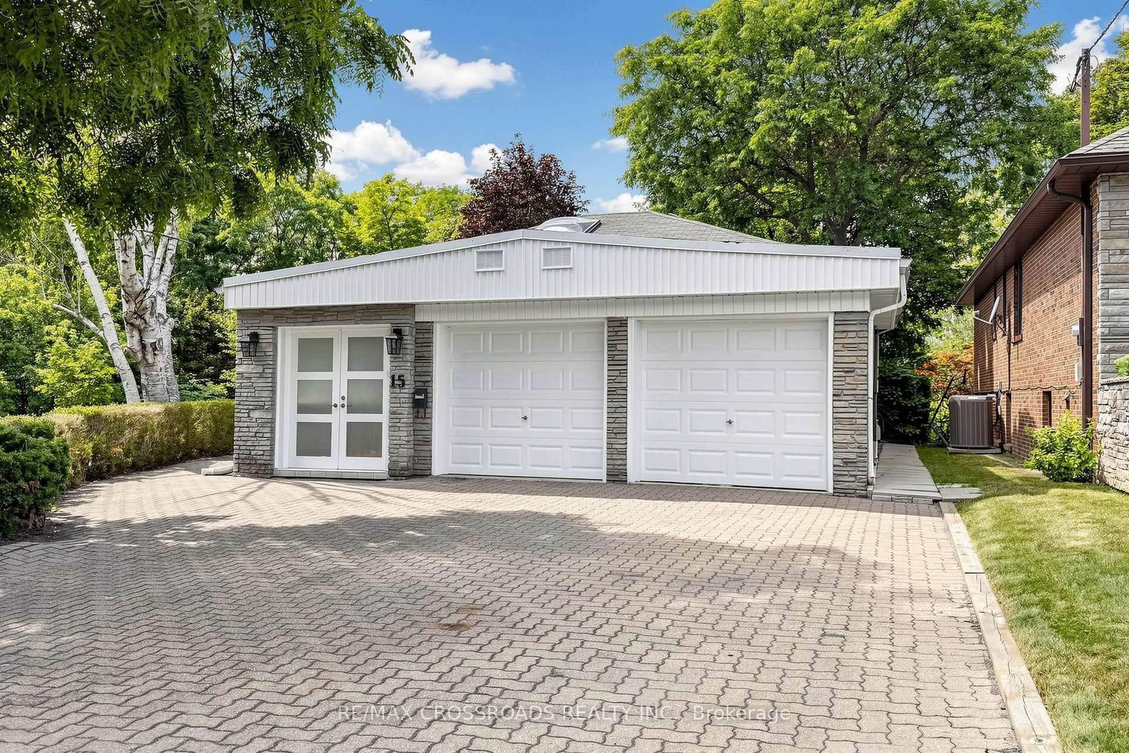 Unknown for 15 Alamosa Dr, Toronto Ontario M2J 2N6
