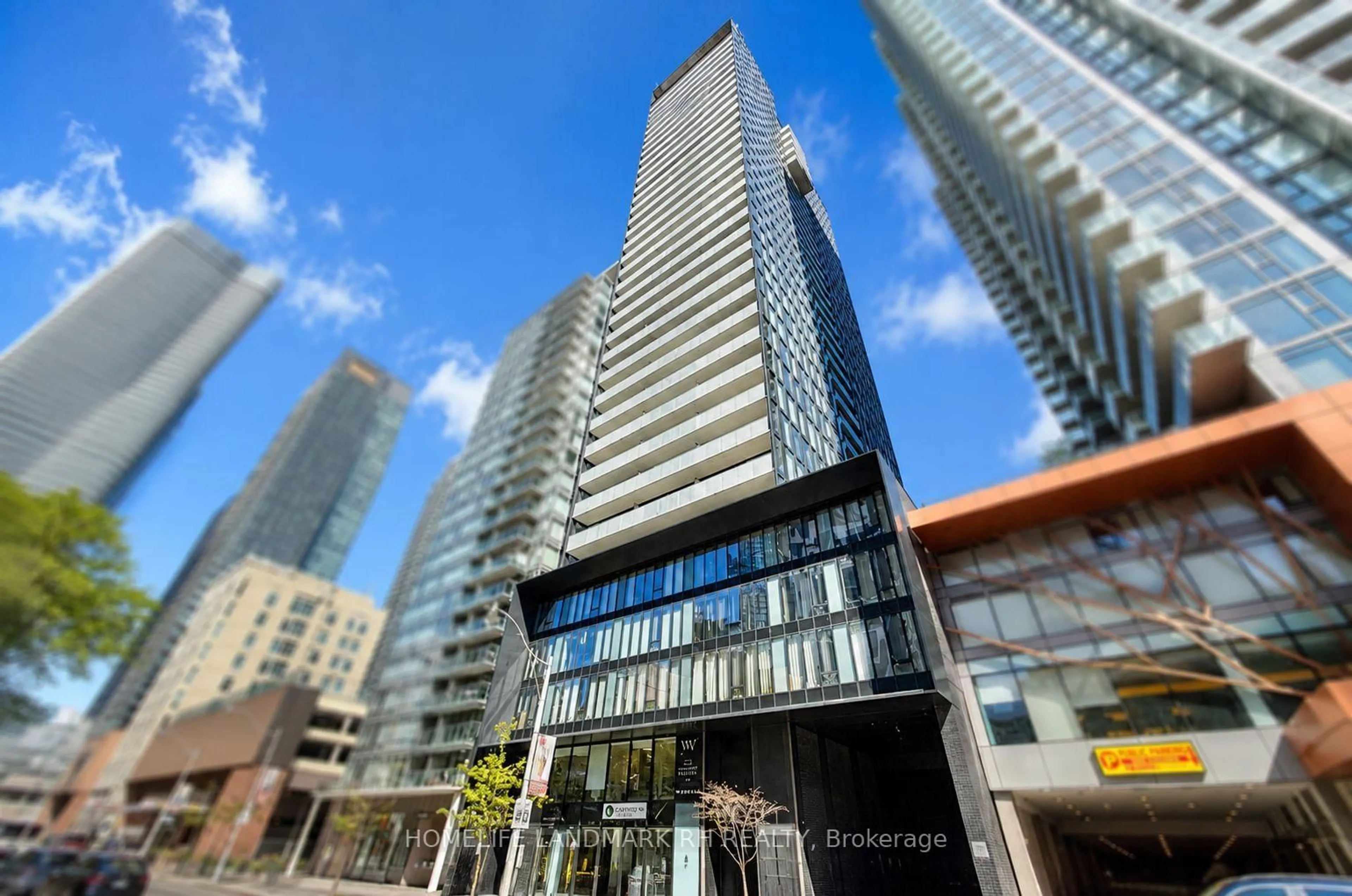Unknown for 28 Wellesley St #1004, Toronto Ontario M4Y 0C4