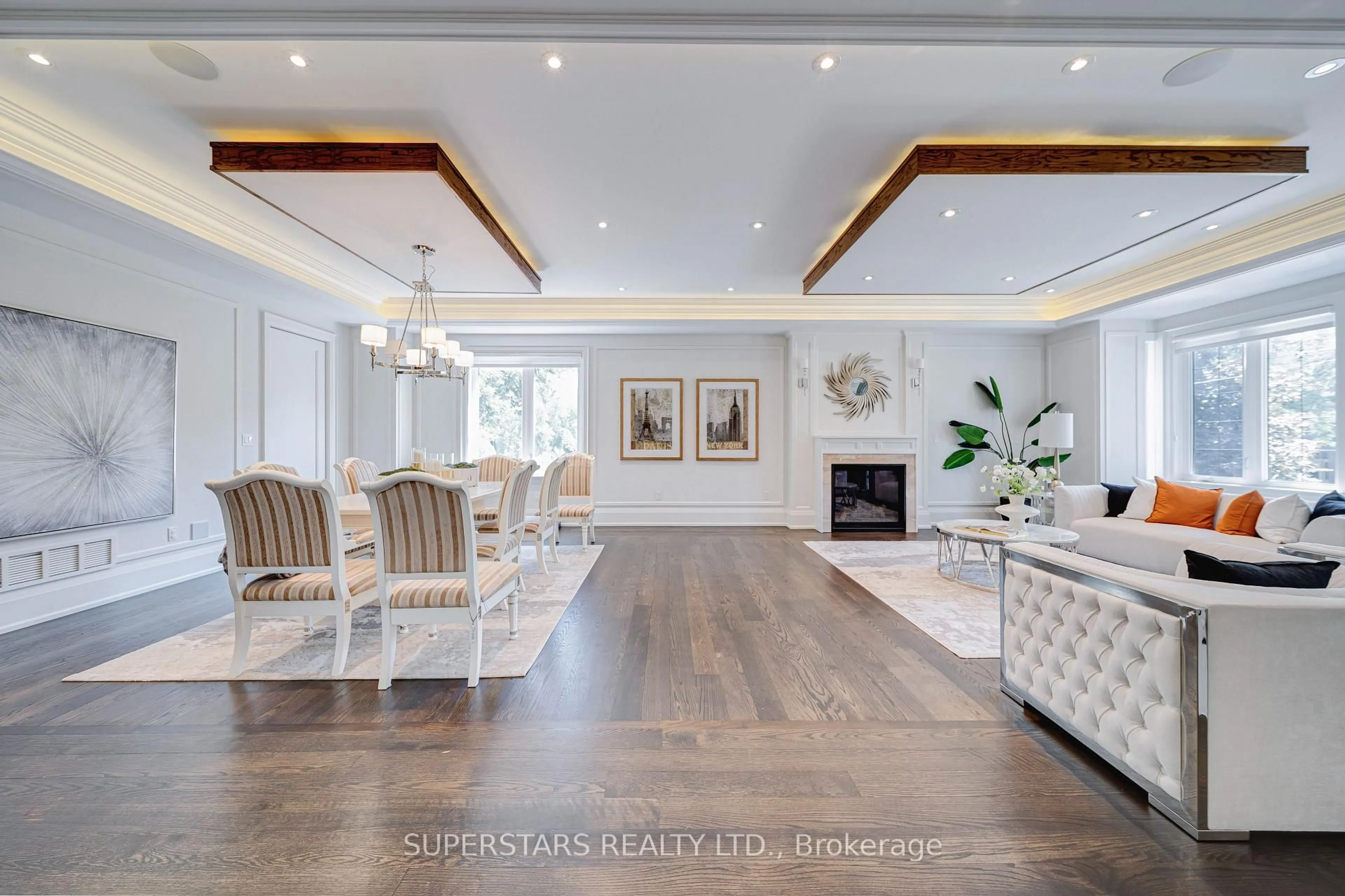 Living room with furniture, wood/laminate floor for 76 Bevdale Rd, Toronto Ontario M2R 1L7