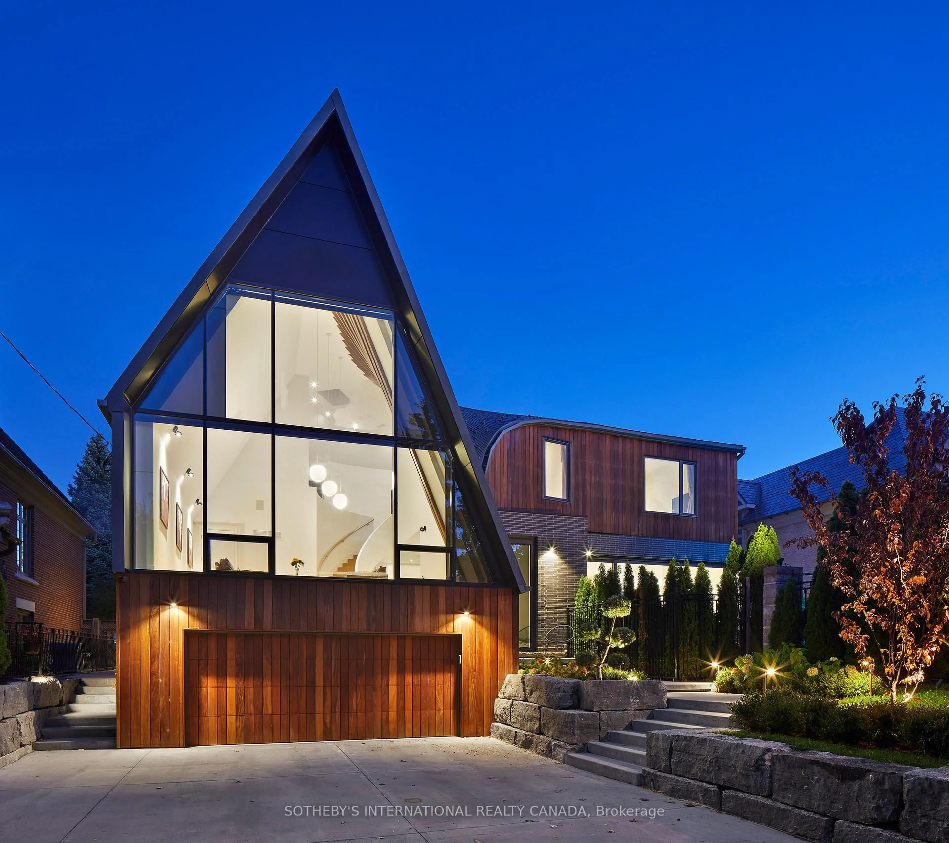 Home with brick exterior material, street for 108 Stratford Cres, Toronto Ontario M4N 1C6
