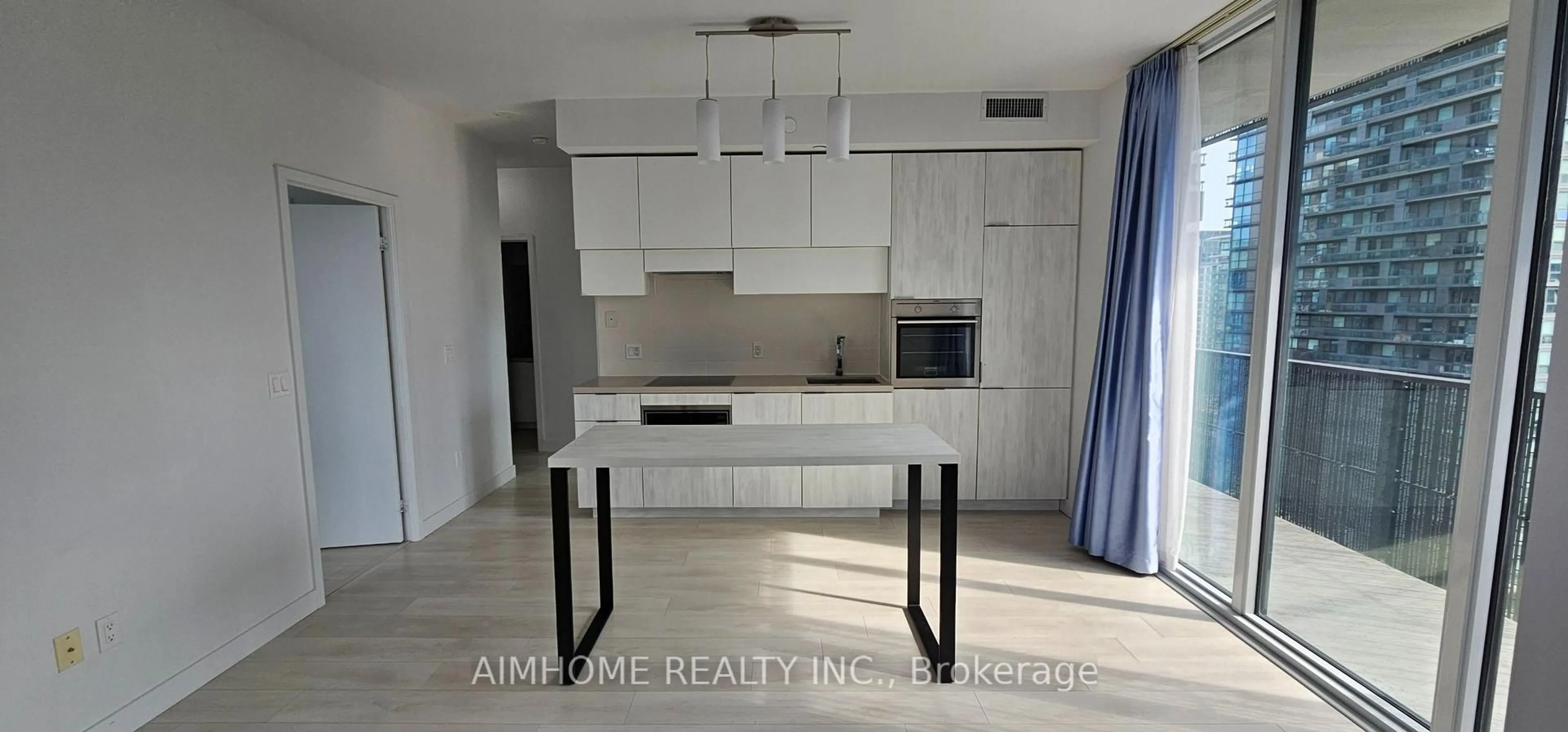 Unknown for 8 Eglinton Ave #1711, Toronto Ontario M4P 0C1