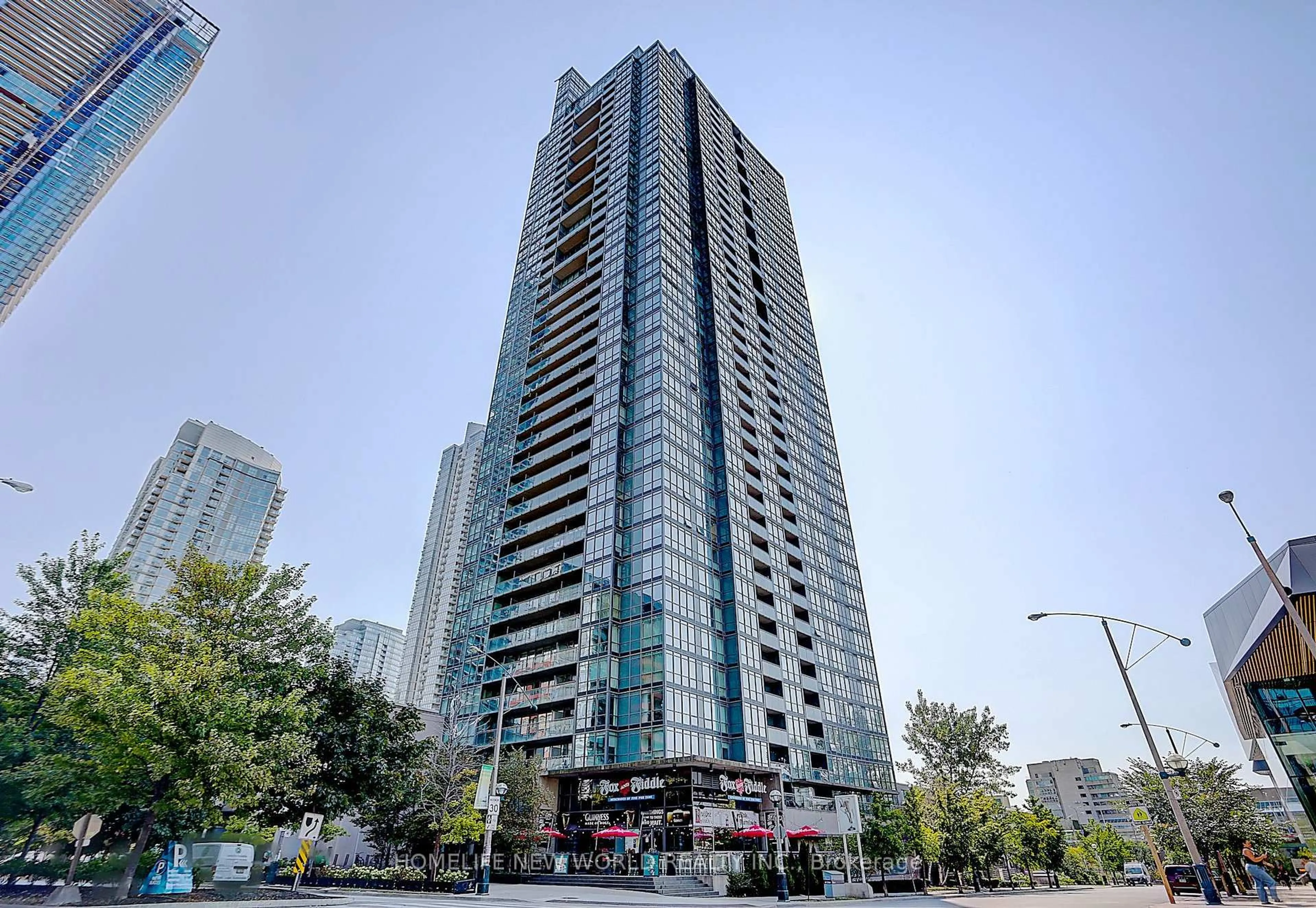 Unknown for 15 Fort York Blvd #307, Toronto Ontario M5V 3Y4