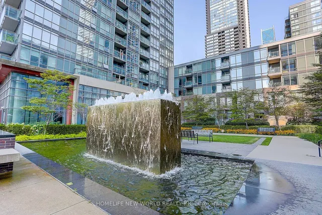 15 Fort York Blvd #307, Toronto 5