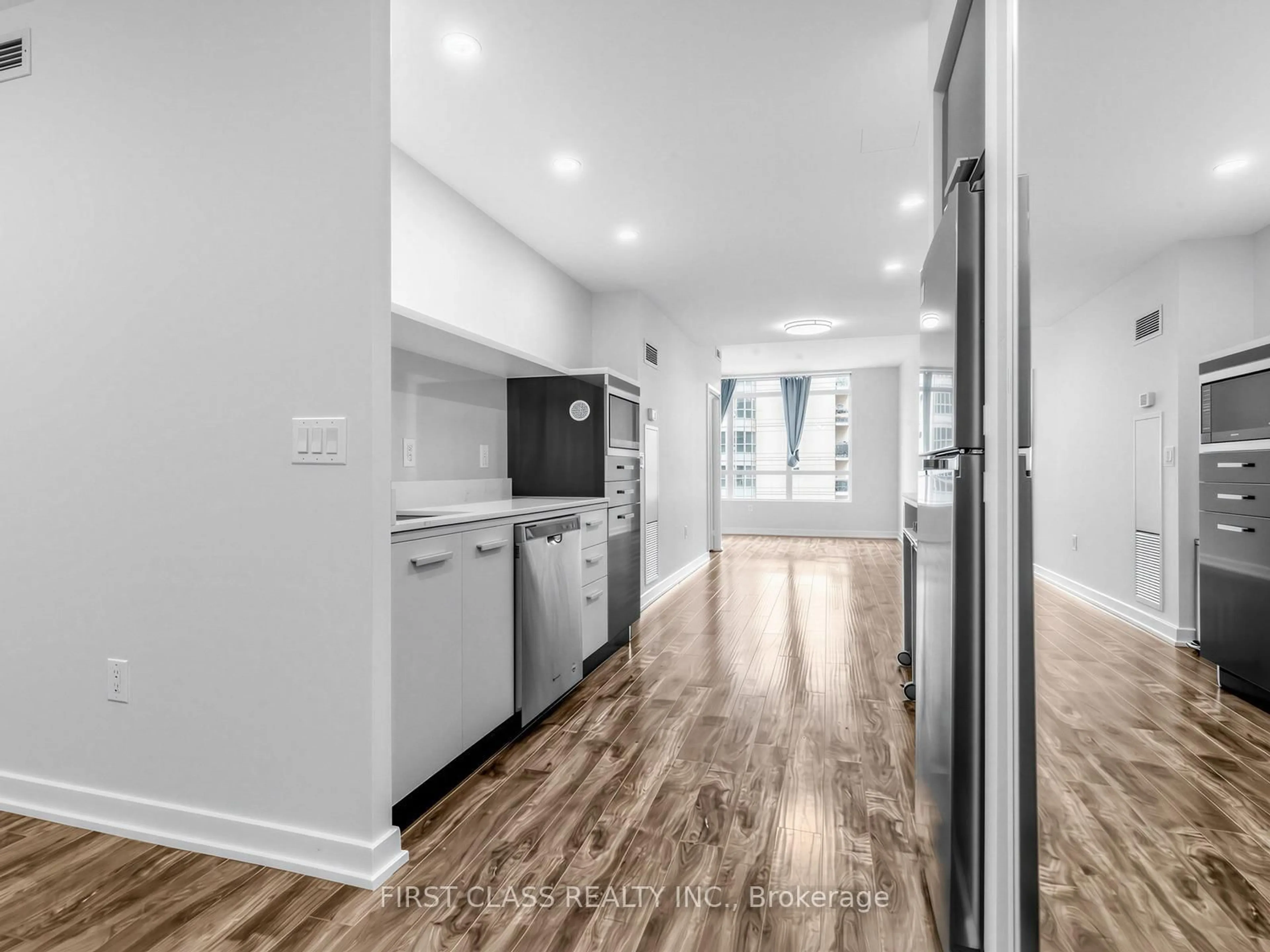 Open concept kitchen, unknown for 38 Dan Leckie Way #715, Toronto Ontario M5V 2V6