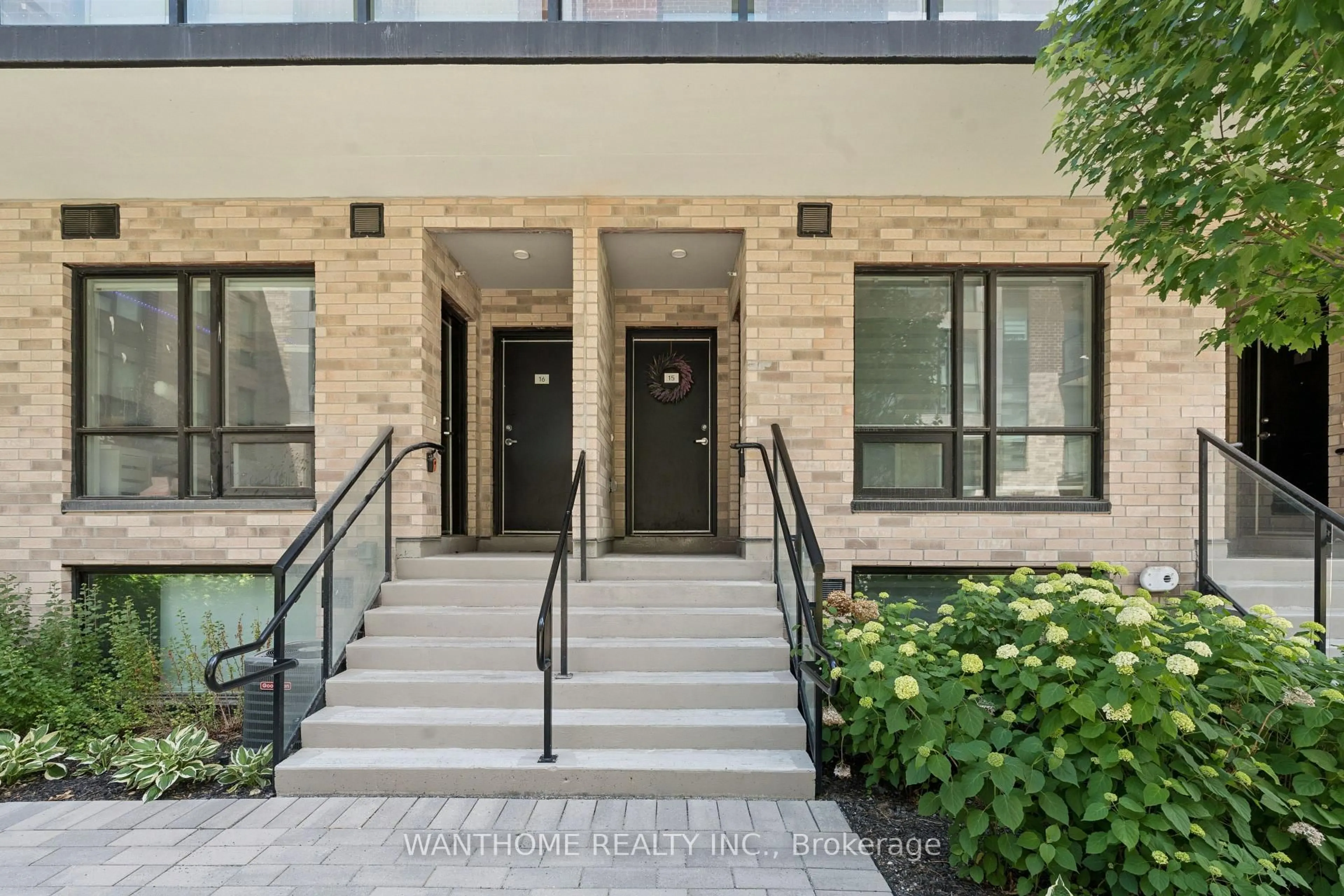 Unknown for 861 Sheppard Ave #15, Toronto Ontario M3H 0E9