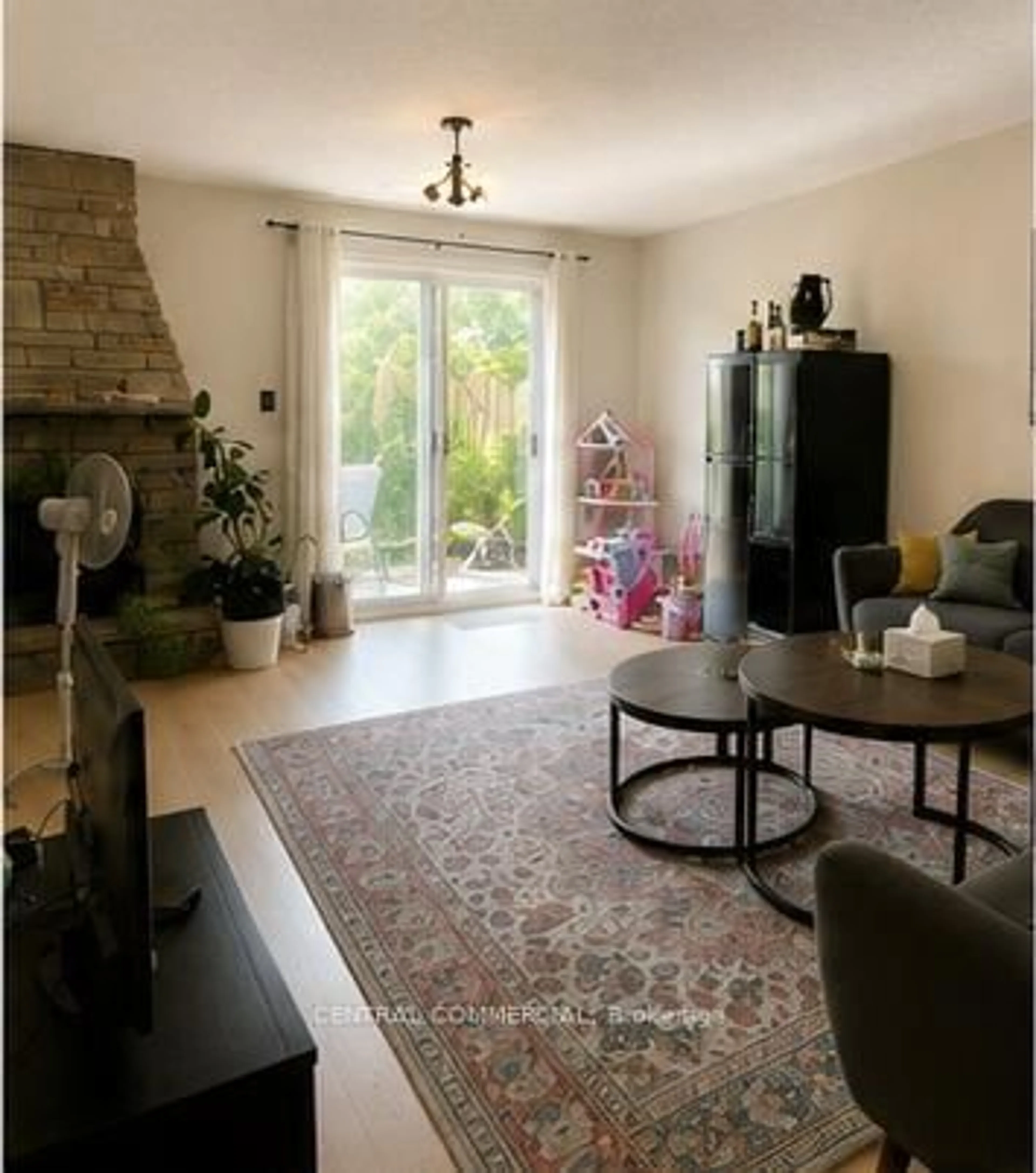 Living room with furniture, unknown for 57 Lynch Rd, Toronto Ontario M2J 2V6