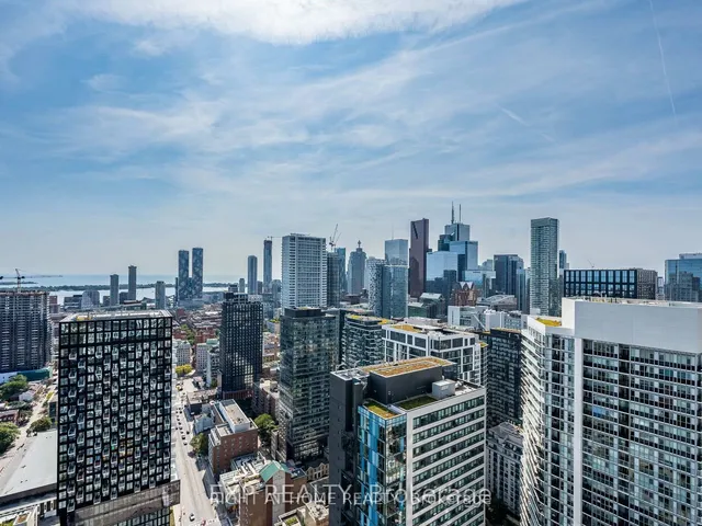 181 Dundas St #4608, Toronto 5
