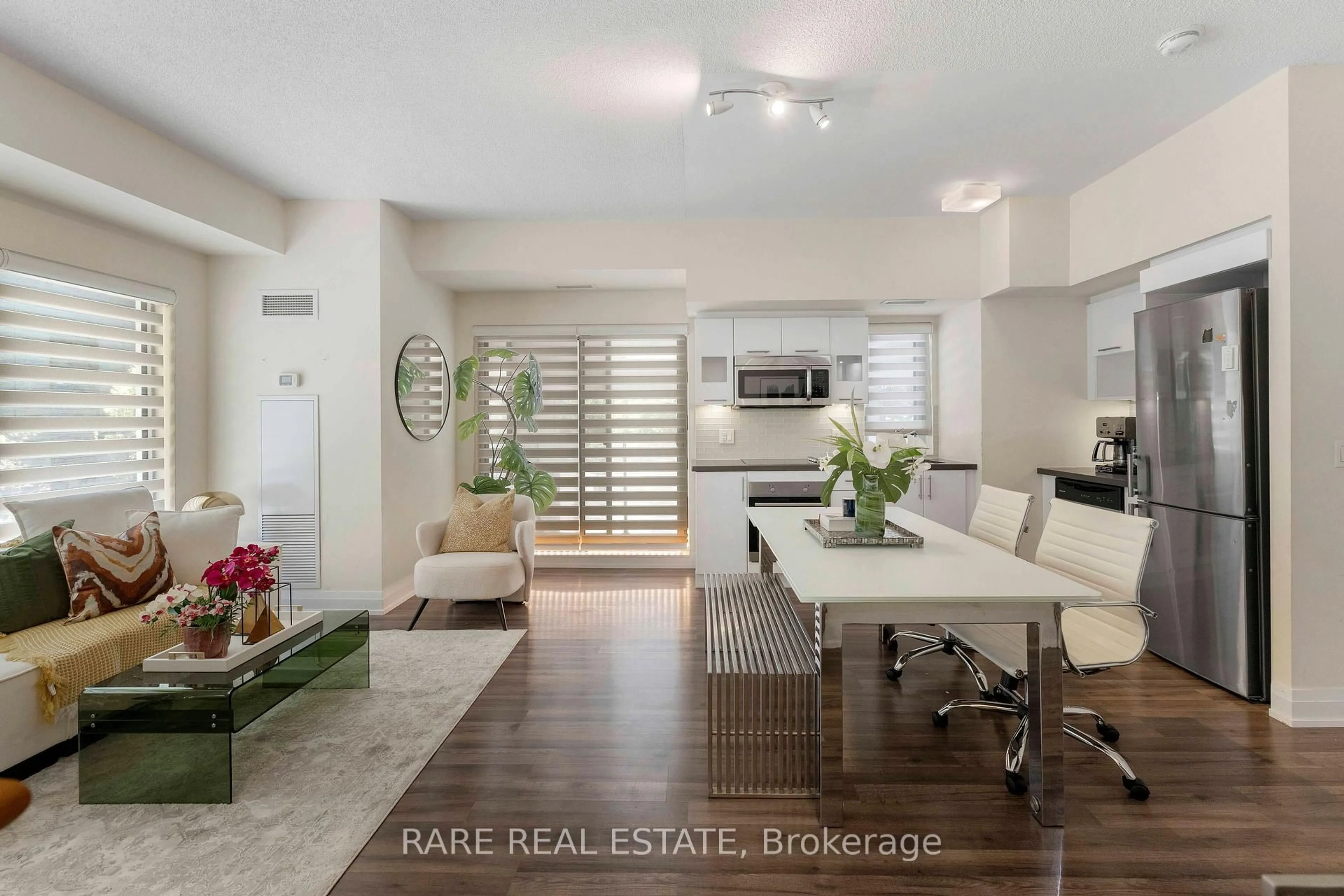 Open concept kitchen, unknown for 555 Wilson Ave #E113, Toronto Ontario M3H 0C5