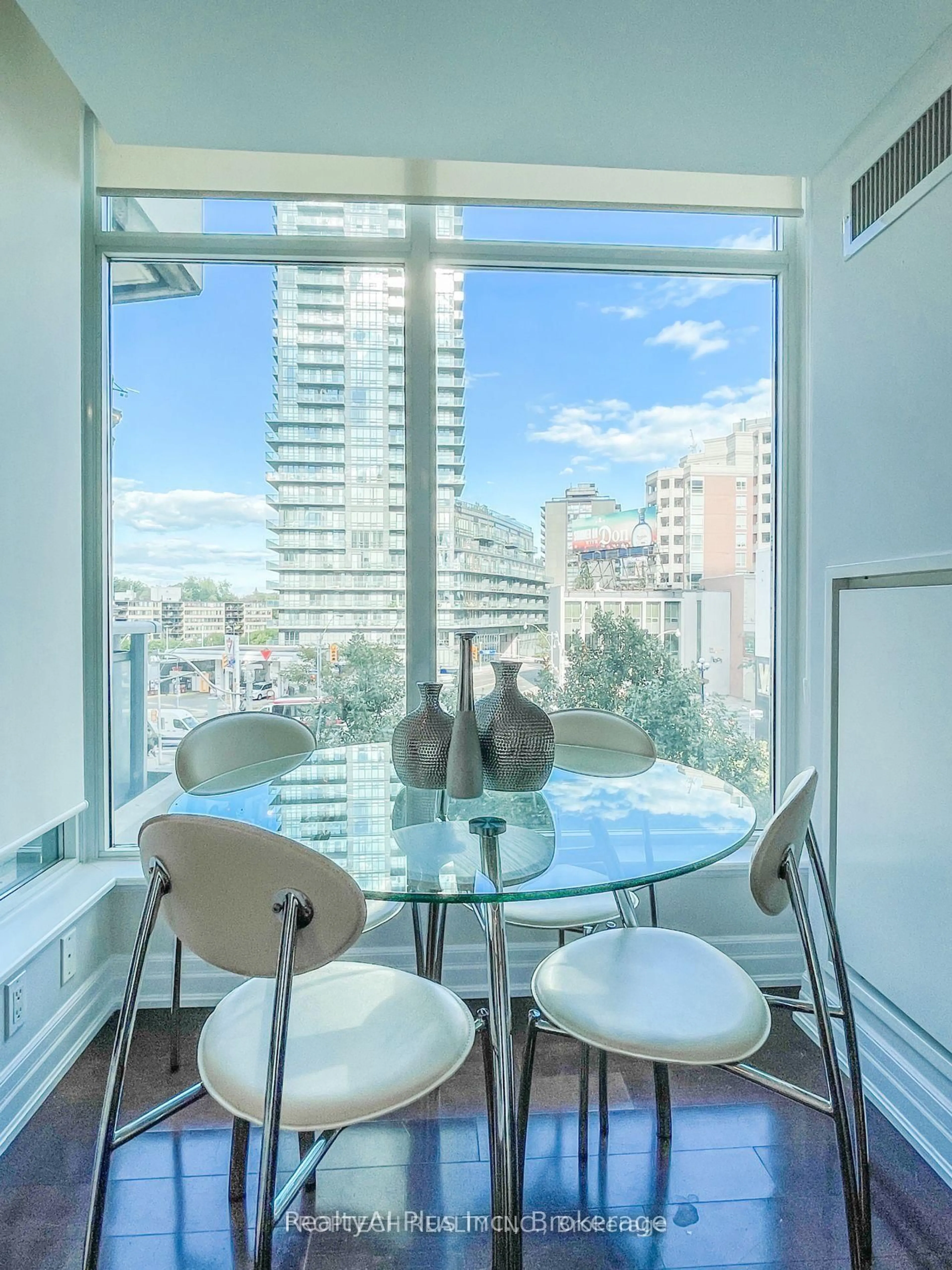 Dining room, unknown for 8 Scollard St #403, Toronto Ontario M5R 1M2