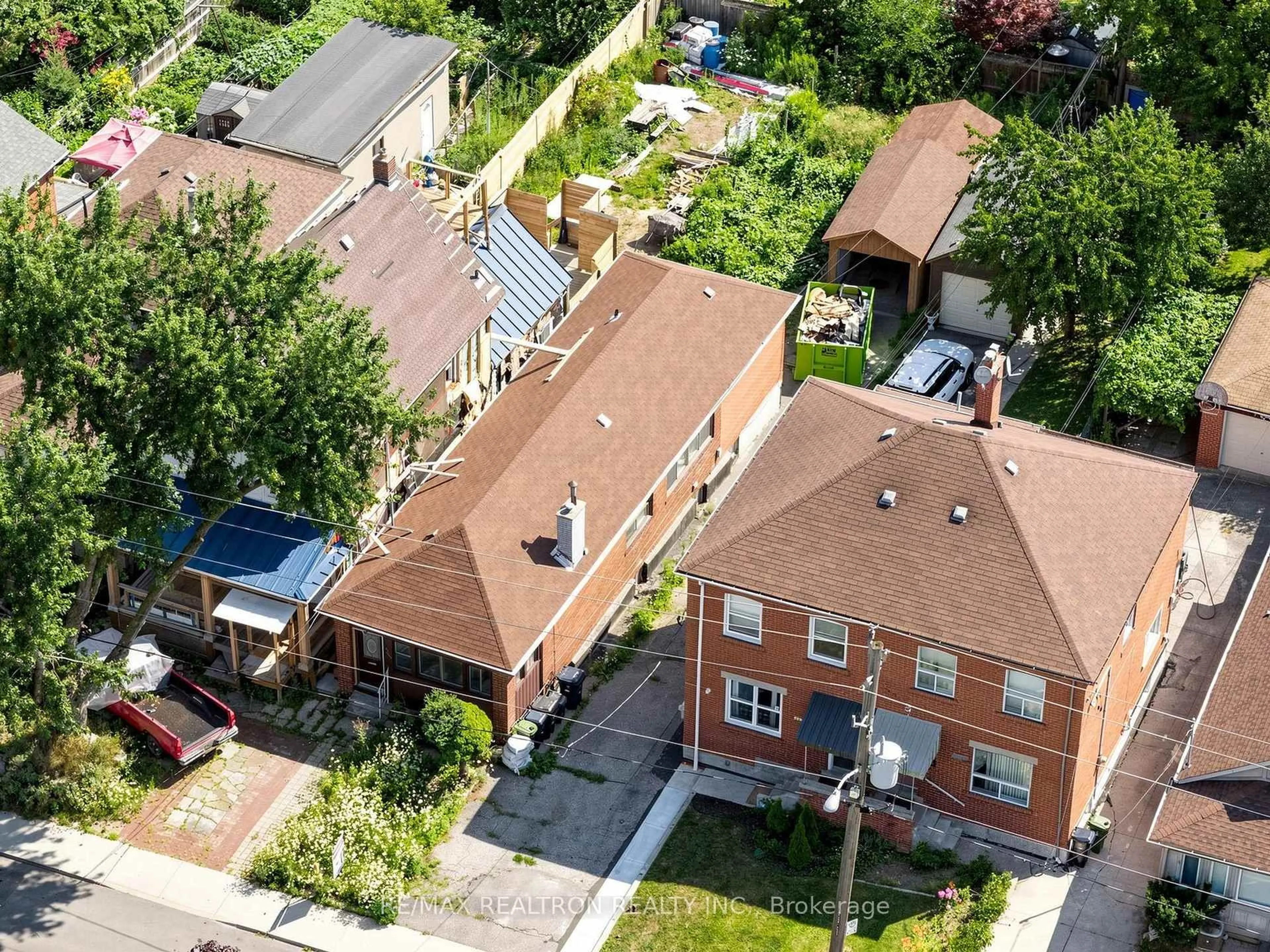A pic from outside/outdoor area/front of a property/back of a property/a pic from drone, street for 529 Winona Dr, Toronto Ontario M6C 3V2