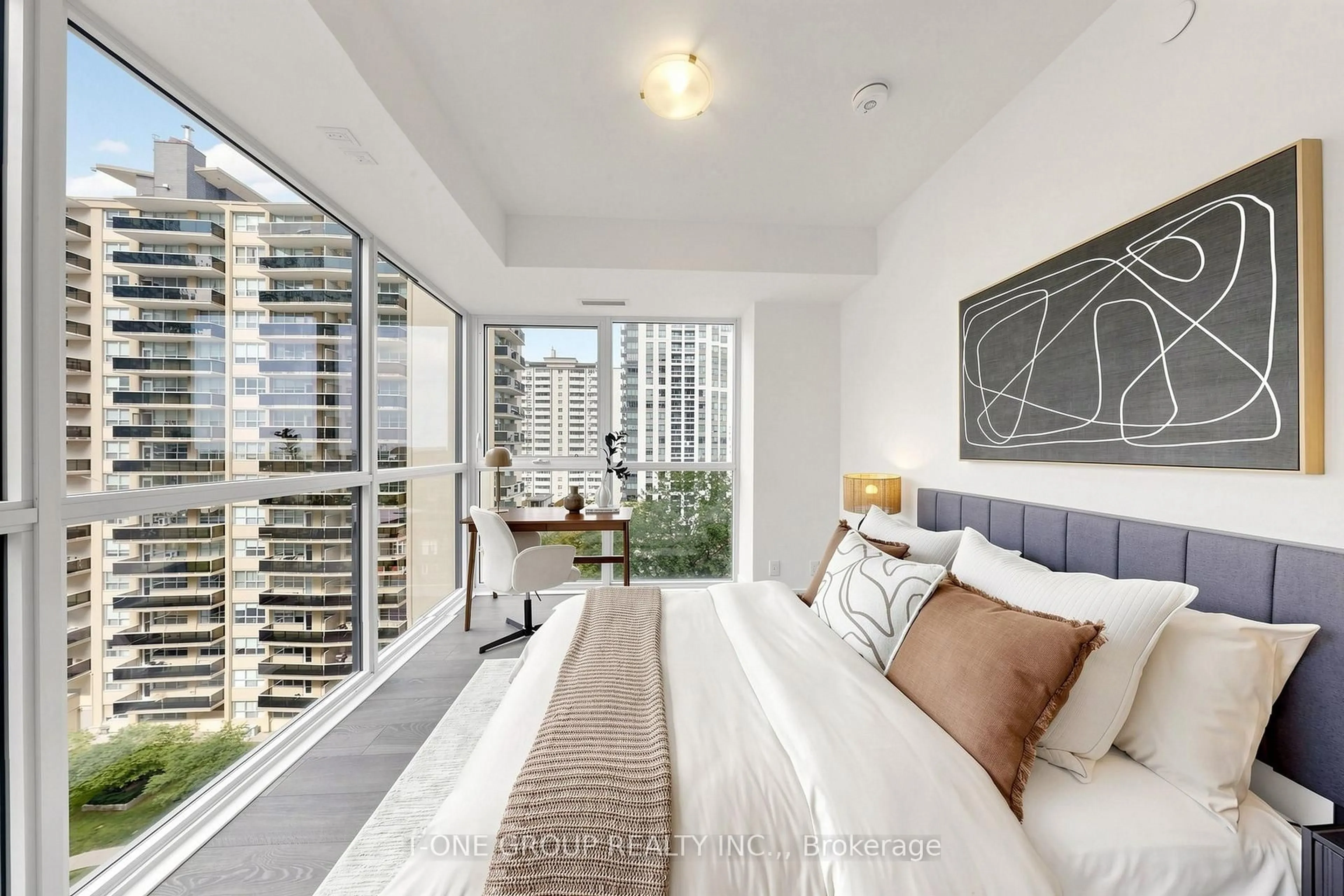 Bedroom with bed, unknown for 11 Lillian St #709, Toronto Ontario M4S 0C3
