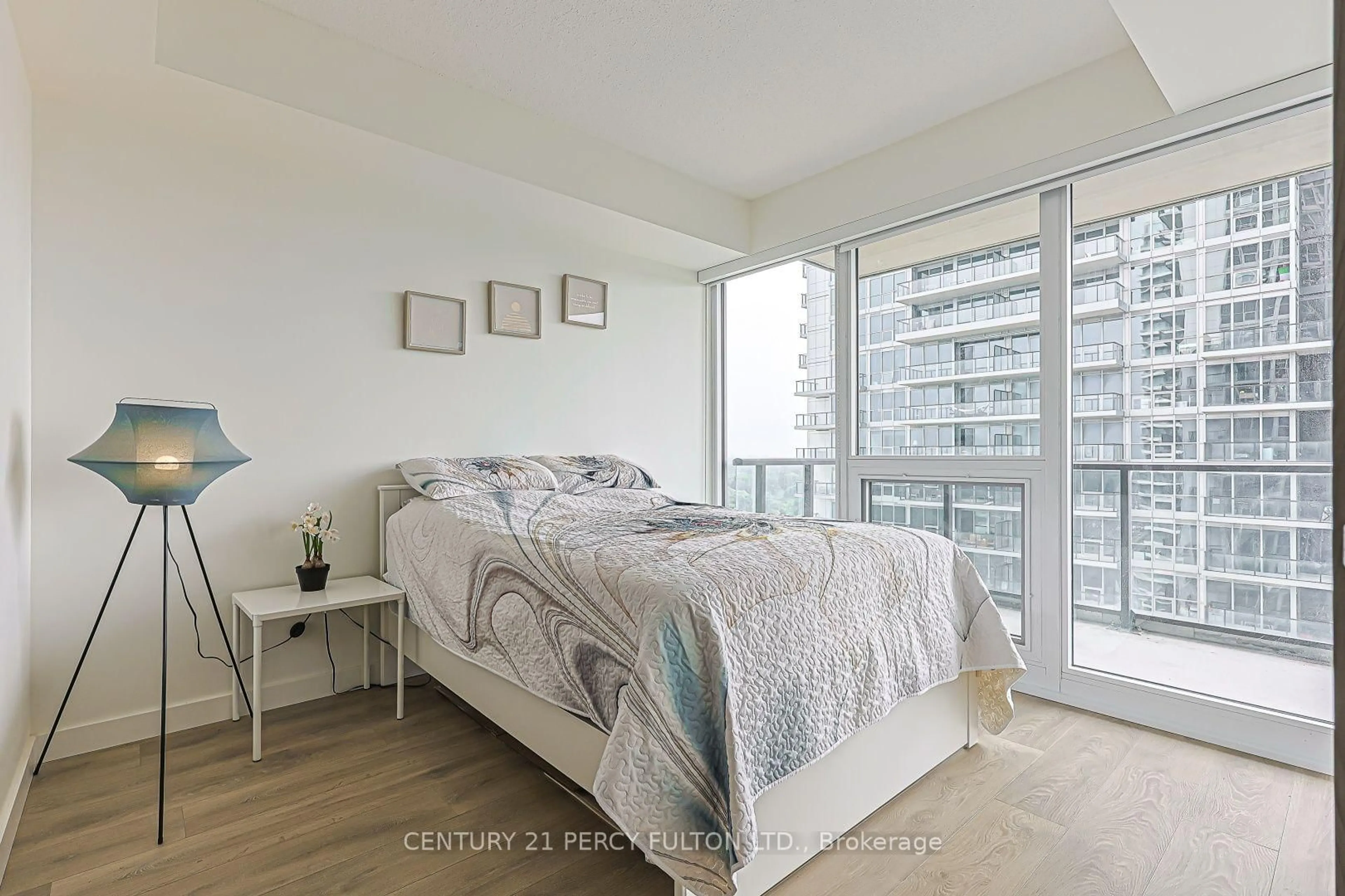 Bedroom with bed, unknown for 95 McMahon Dr #2207, Toronto Ontario M2K 0H2