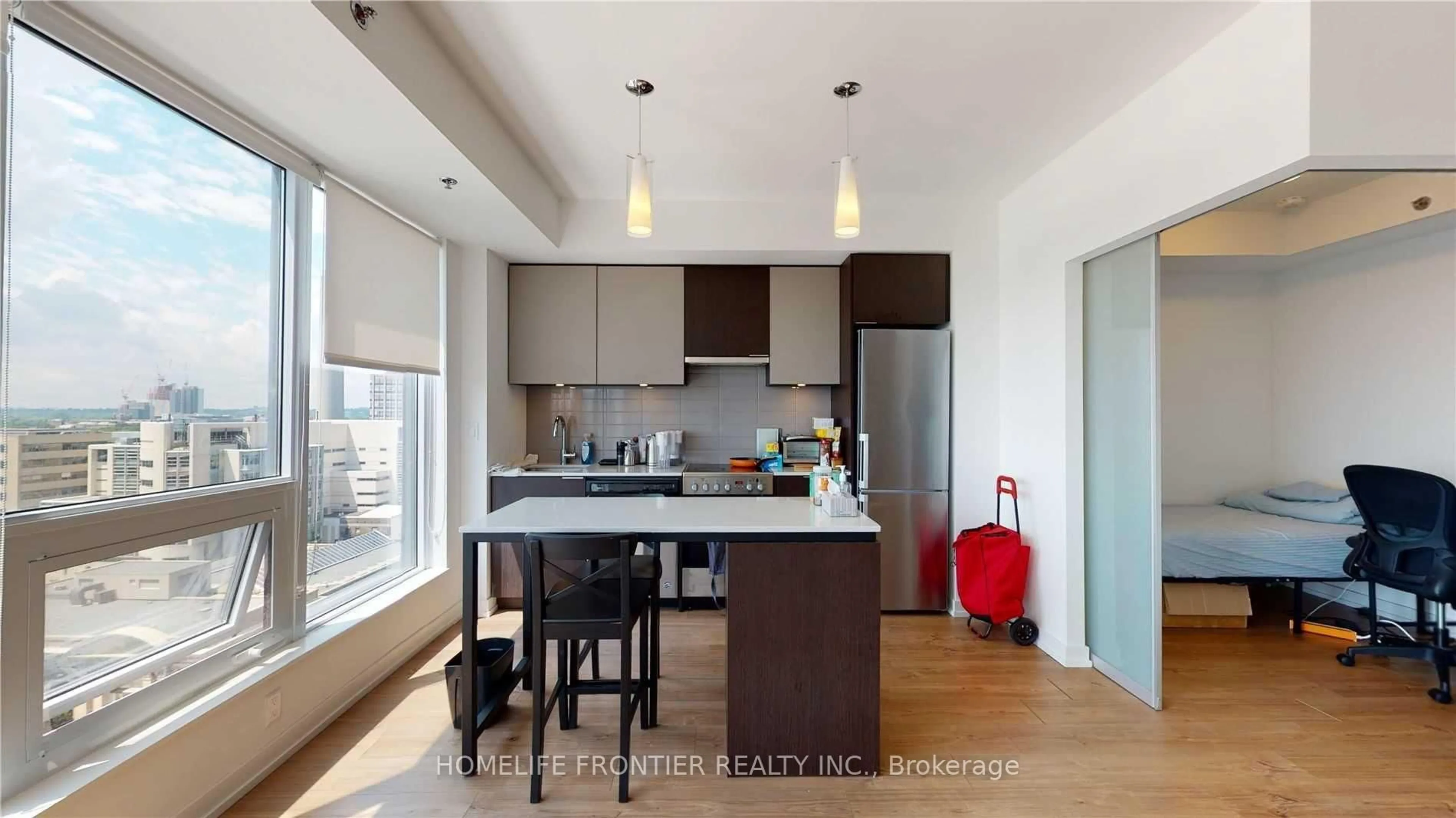 Open concept kitchen, unknown for 203 College St #1403, Toronto Ontario M5T 1P9