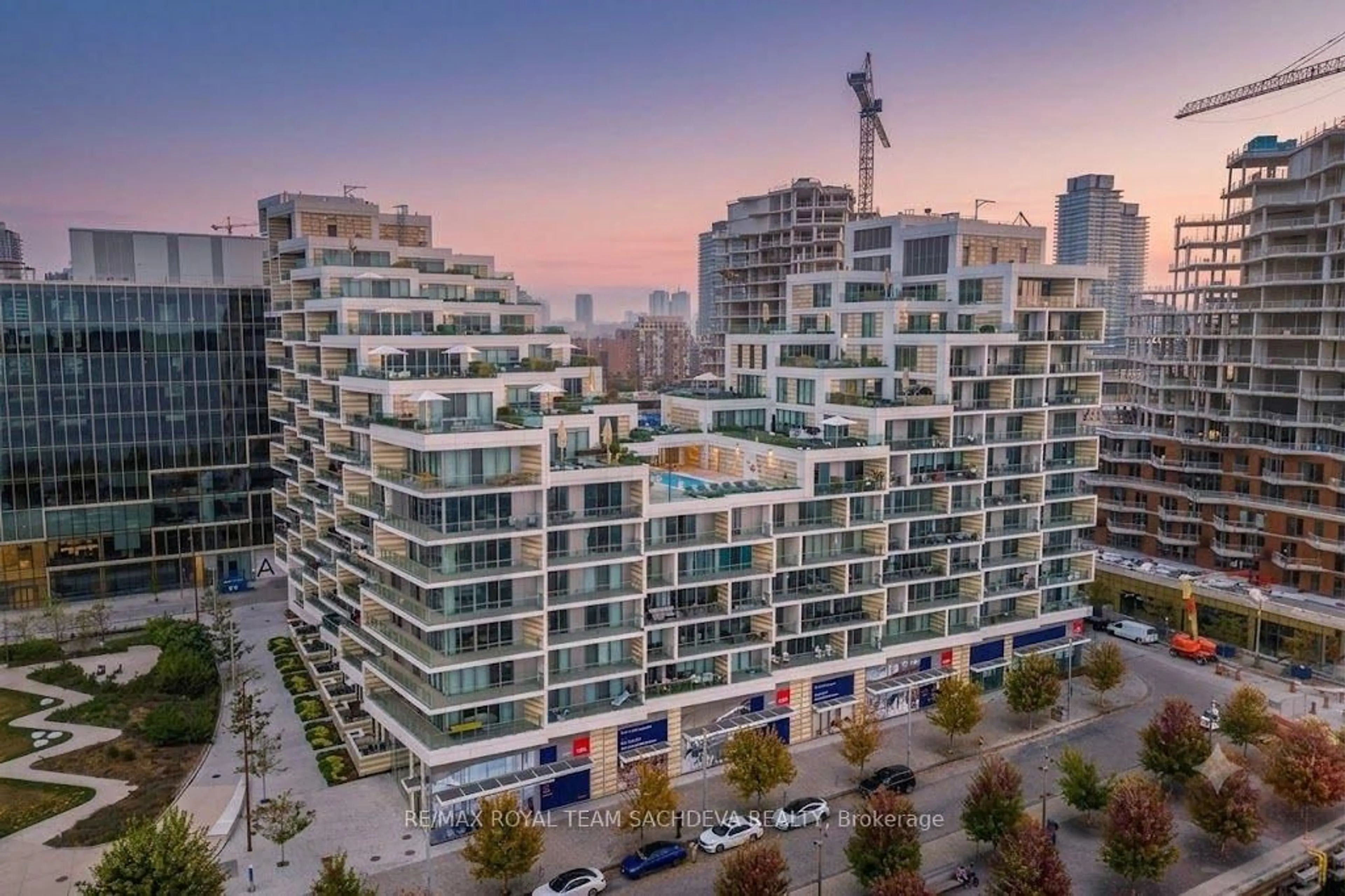 A pic from outside/outdoor area/front of a property/back of a property/a pic from drone, city buildings view from balcony for 118 MERCHANTS' WHARF #101, Toronto Ontario M5A 0L3