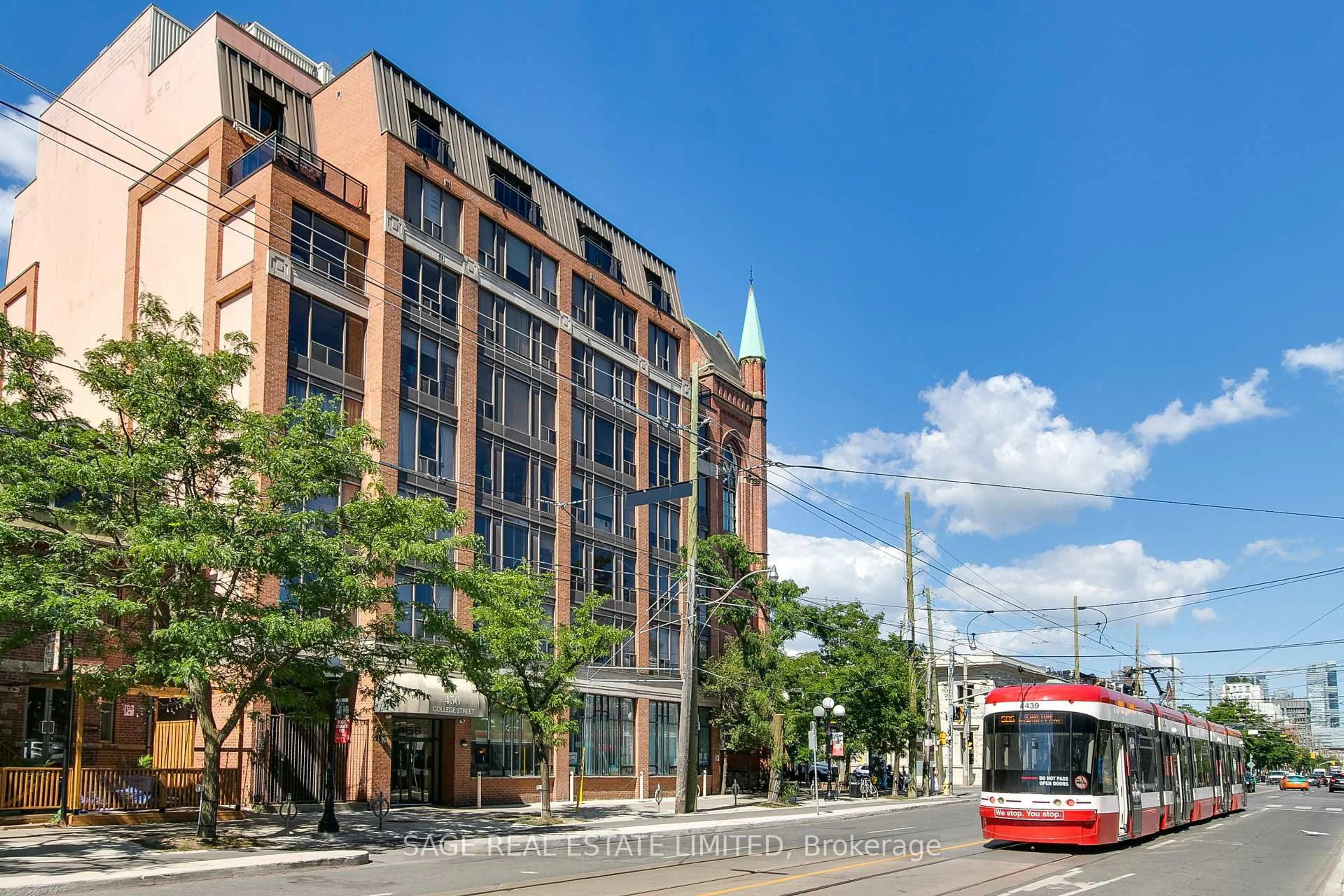 Unknown for 456 College St #801, Toronto Ontario M6G 4A3