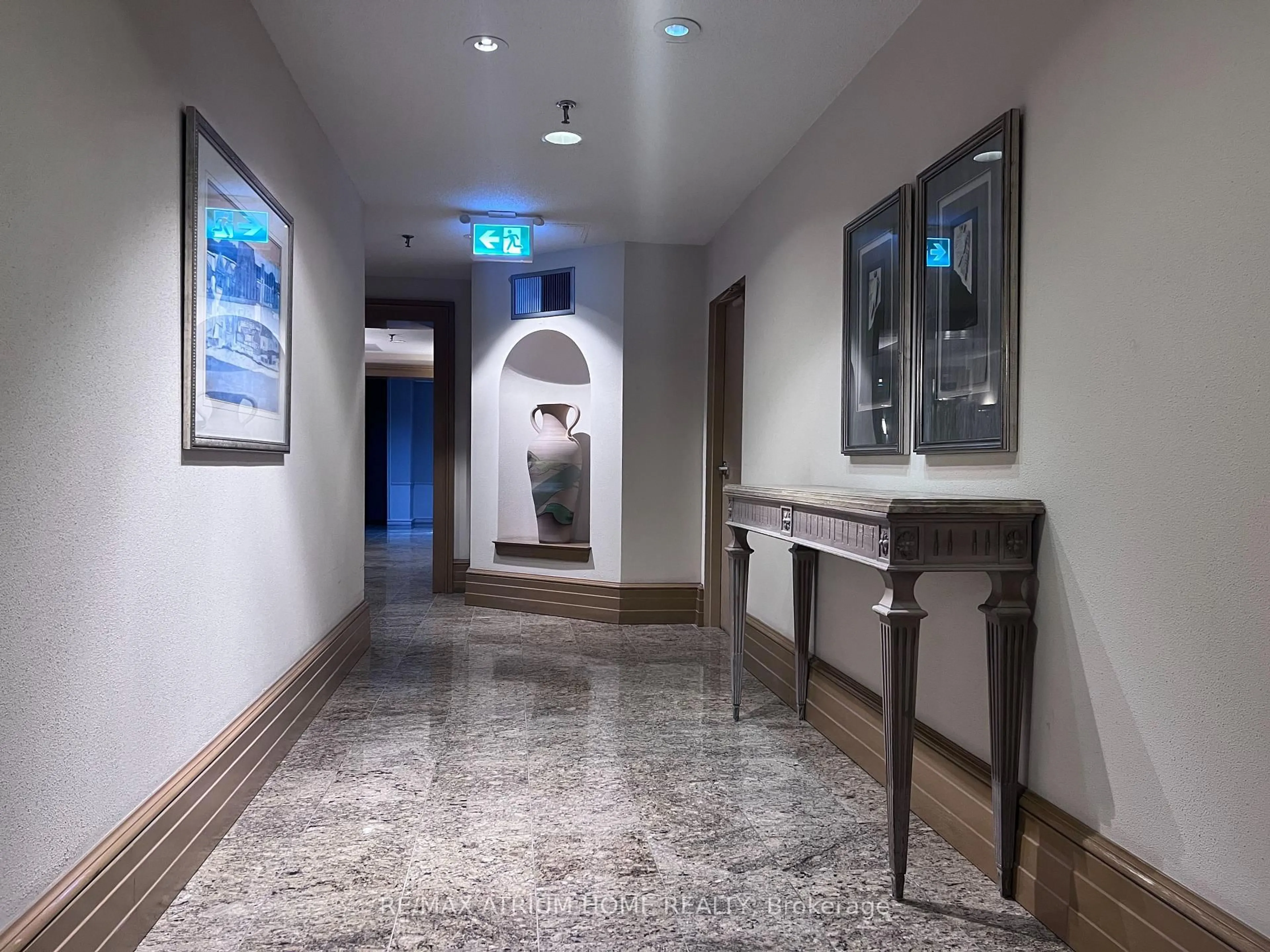 Lobby for 5 Kenneth Ave #1406, Toronto Ontario M2N 6M7