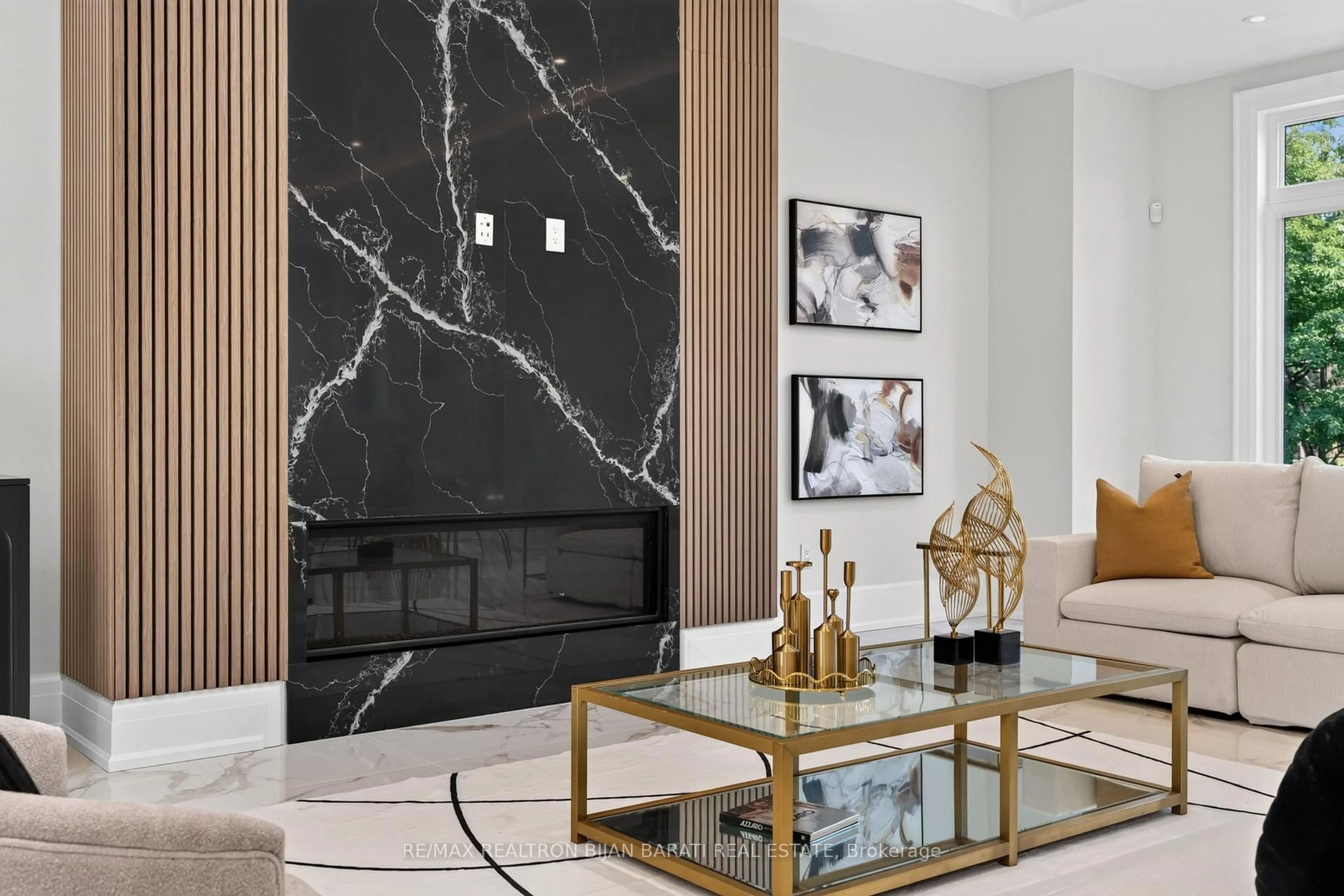Lobby for 140 Olive Ave, Toronto Ontario M2N 4P1