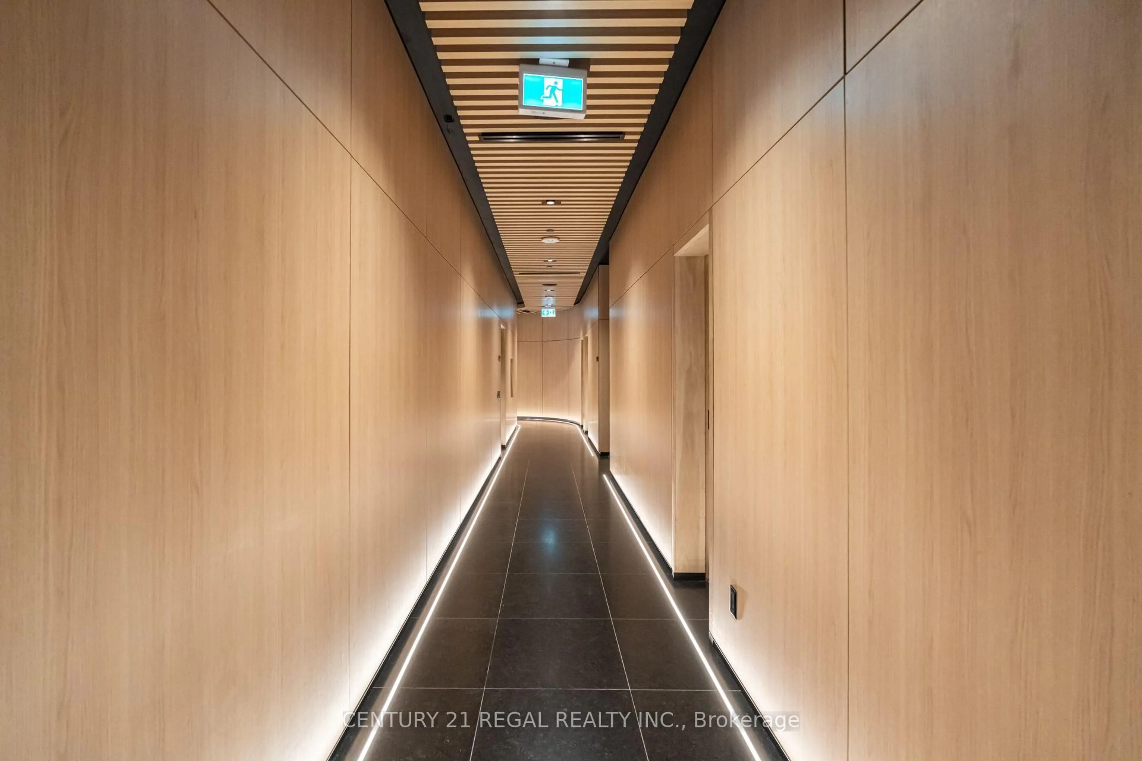 Indoor foyer for 15 Mercer St #2204, Toronto Ontario M5V 1H2