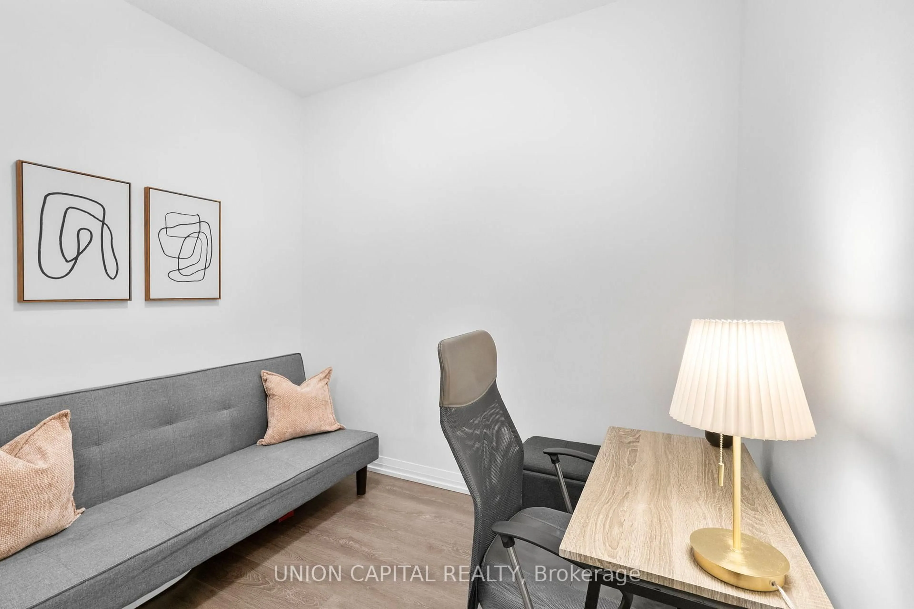 A pic of a room for 50 Ann O'reilly Rd #310, Toronto Ontario M2J 0C9