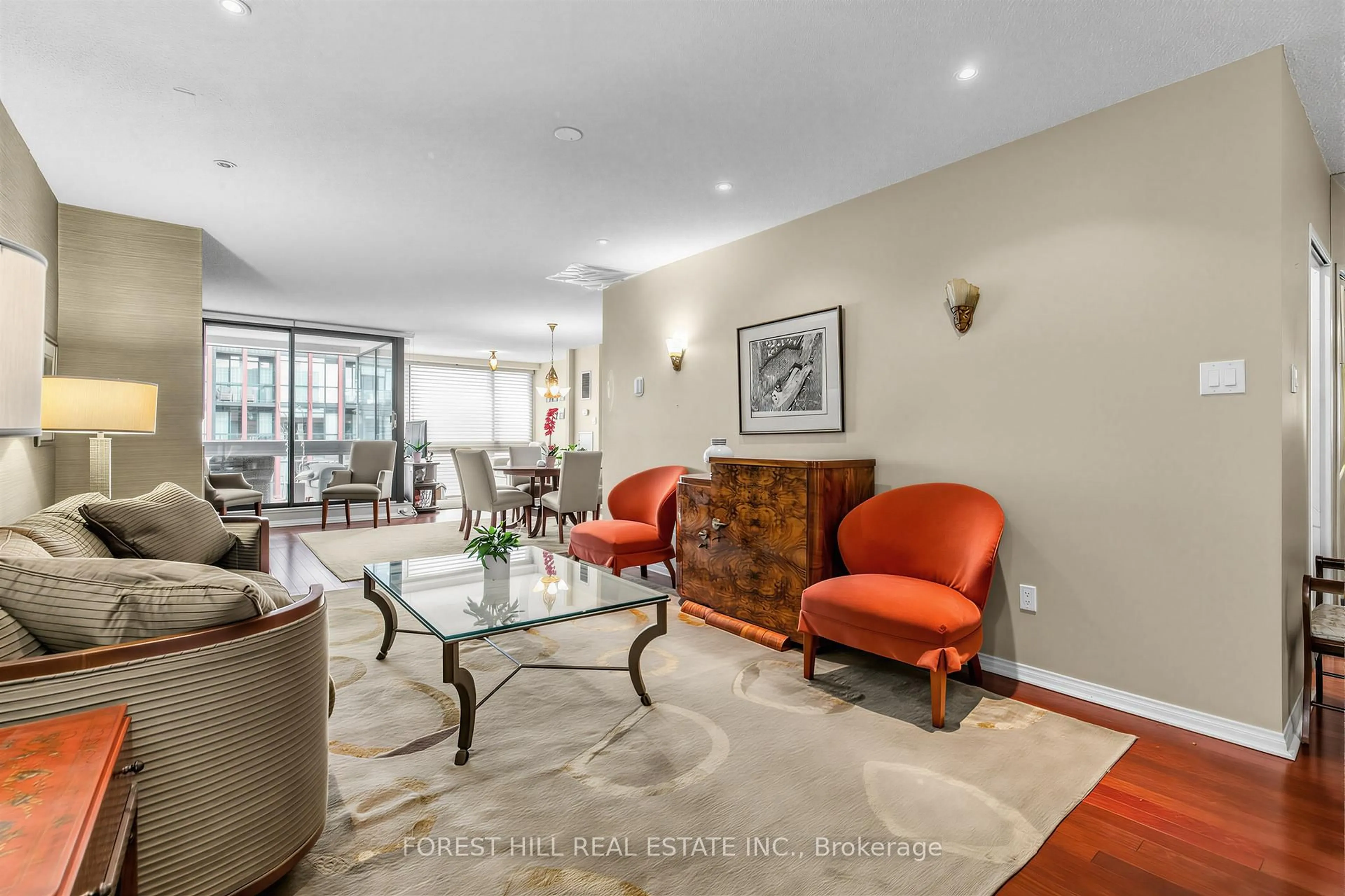 Living room with furniture, unknown for 15 Mcmurrich St #PH01, Toronto Ontario M5R 3M6