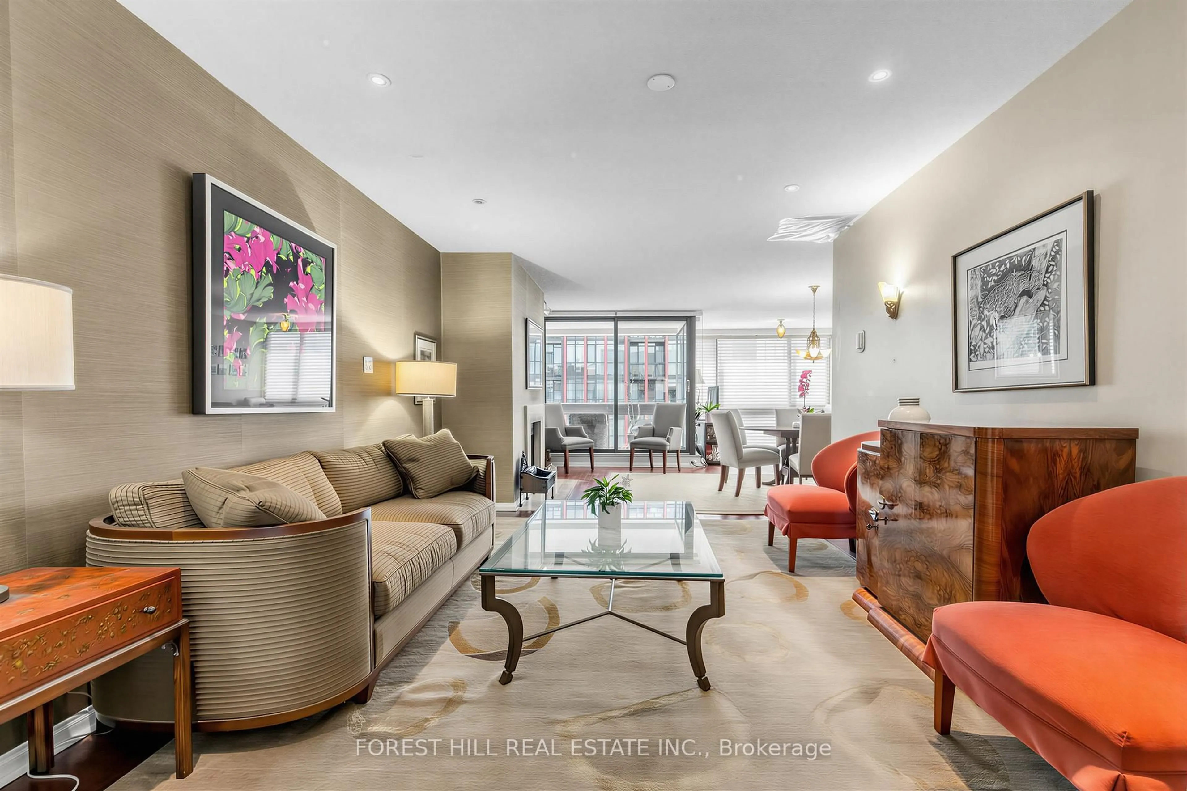Living room with furniture, unknown for 15 Mcmurrich St #PH01, Toronto Ontario M5R 3M6