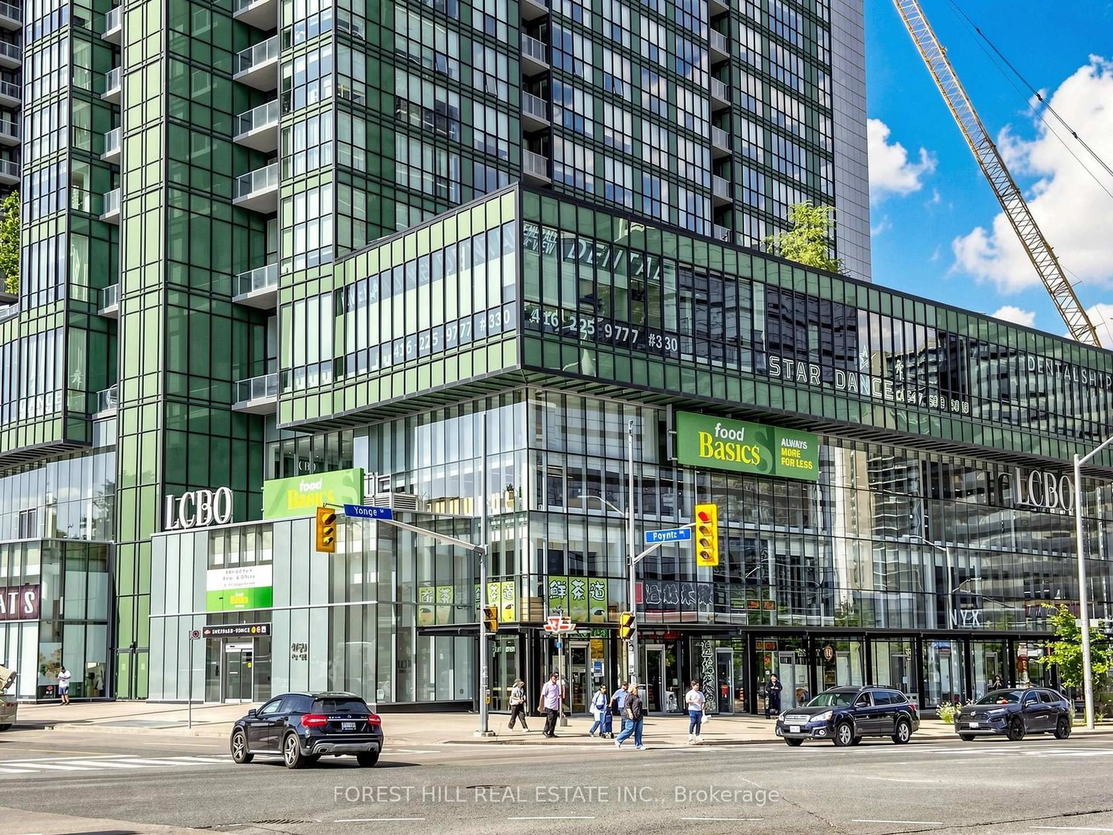 Indoor foyer for 9 Bogert Ave #2008, Toronto Ontario M2N 0H3