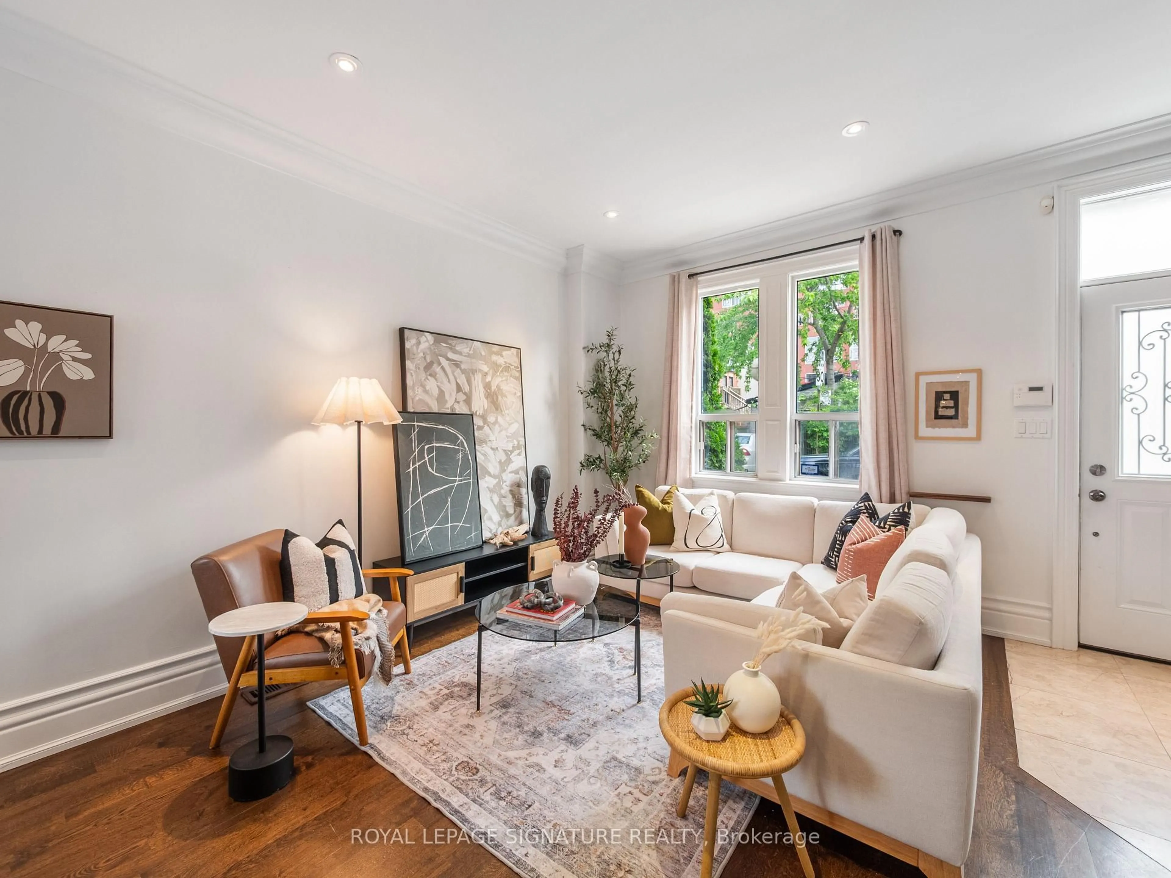 Living room with furniture, unknown for 4 Whitaker Ave, Toronto Ontario M6J 1A1