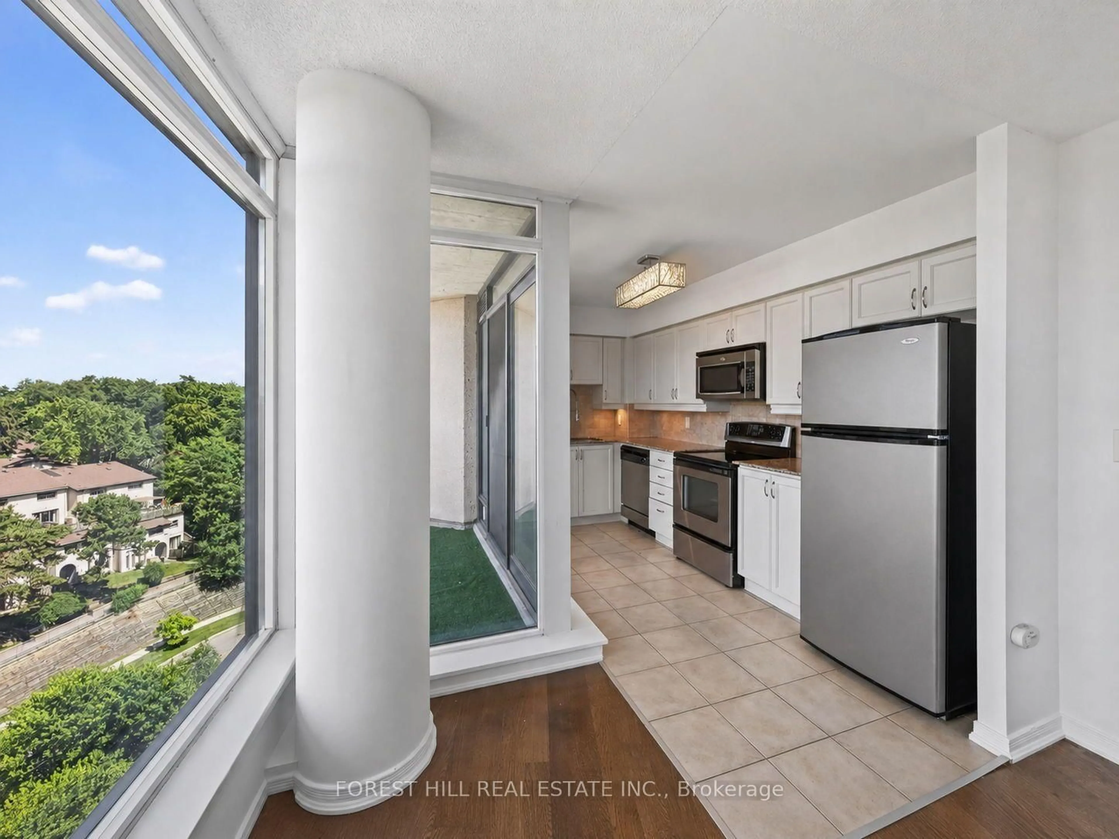 Unknown for 18 Valley Woods Rd #PH310, Toronto Ontario M3A 0A1