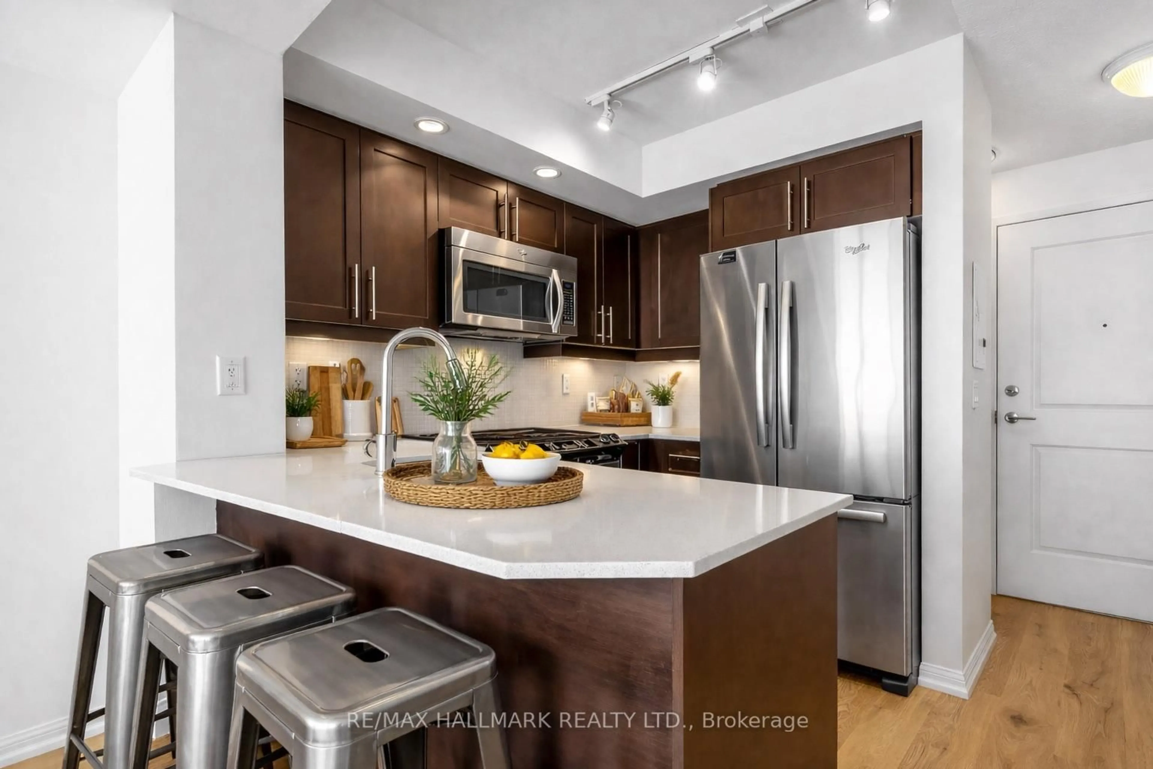 Contemporary kitchen, unknown for 75 East Liberty St #1004, Toronto Ontario M6K 3R3