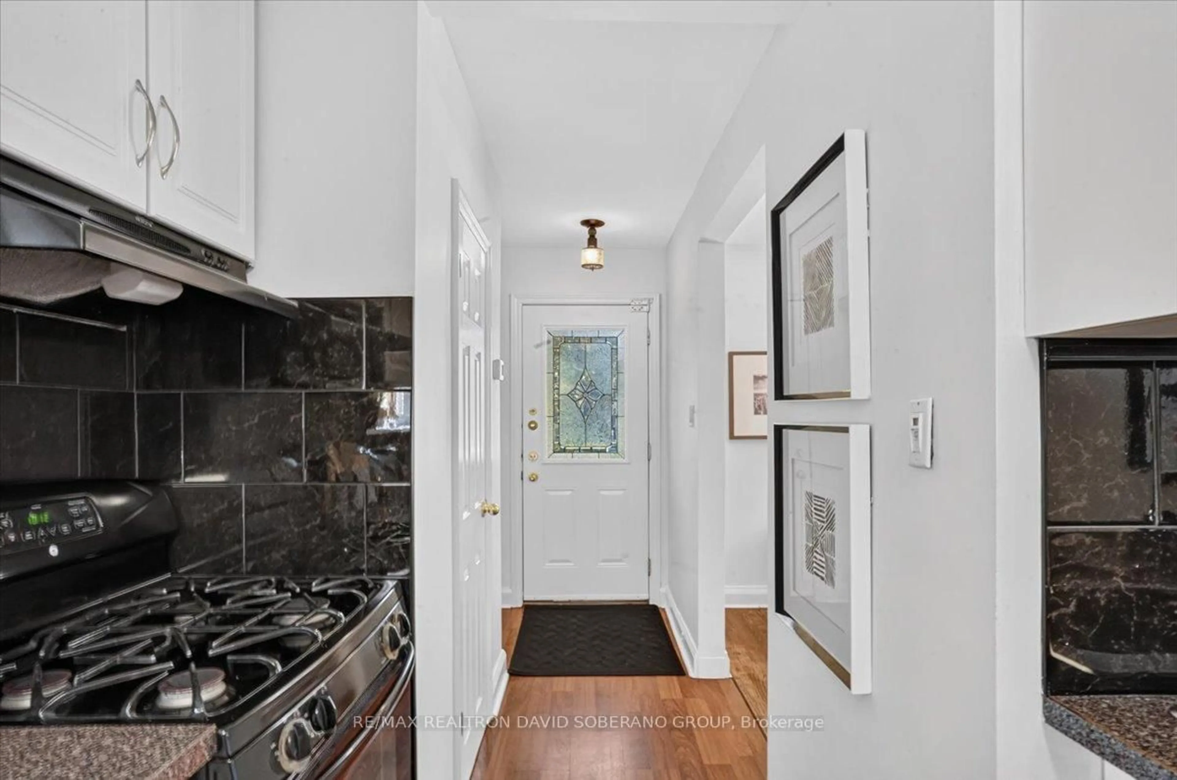 Unknown for 122 Mcgillivray Ave, Toronto Ontario M5M 2Y6
