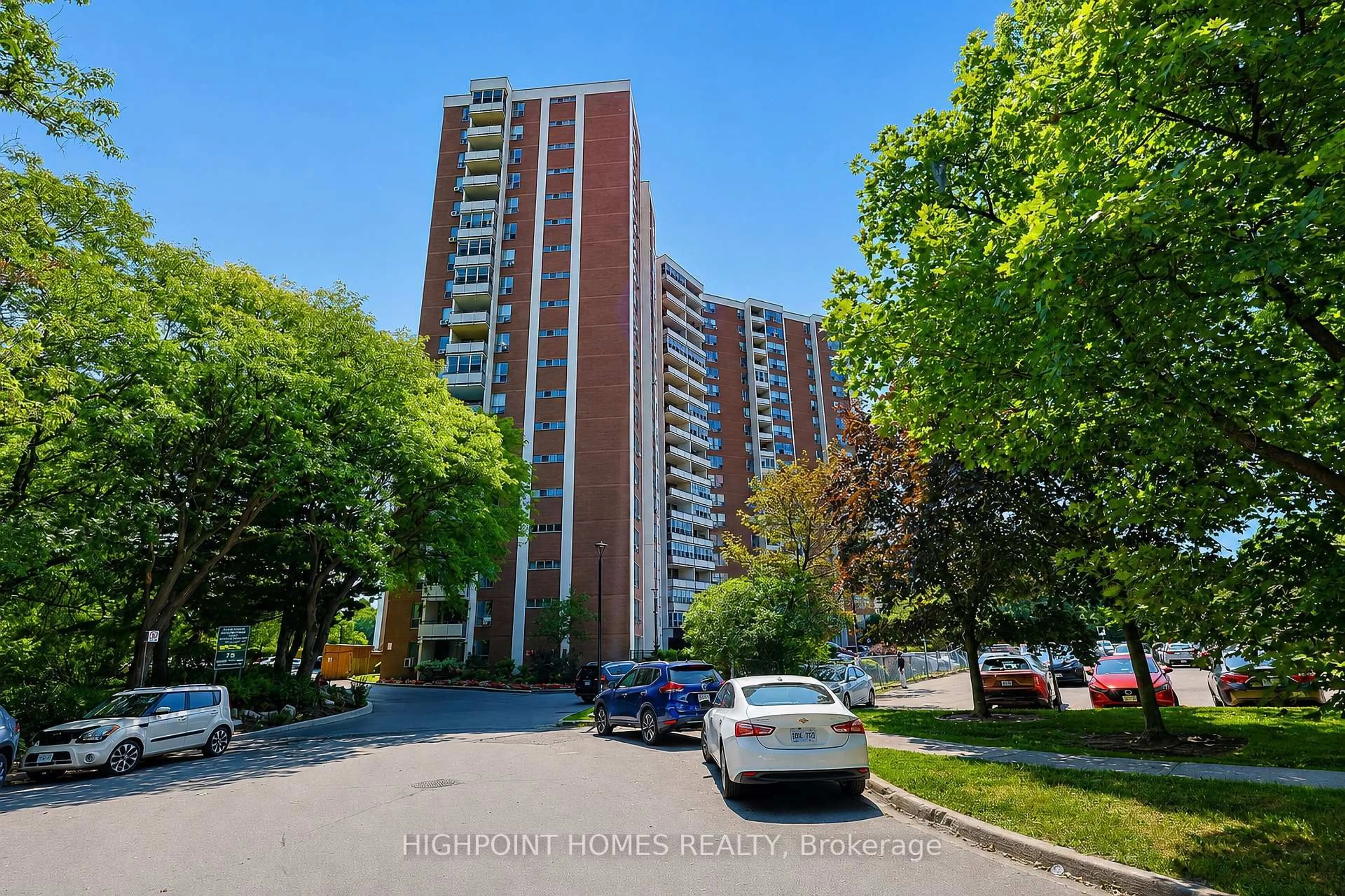 A pic from outside/outdoor area/front of a property/back of a property/a pic from drone, unknown for 60 Pavane Link Way #301, Toronto Ontario M3C 1A1