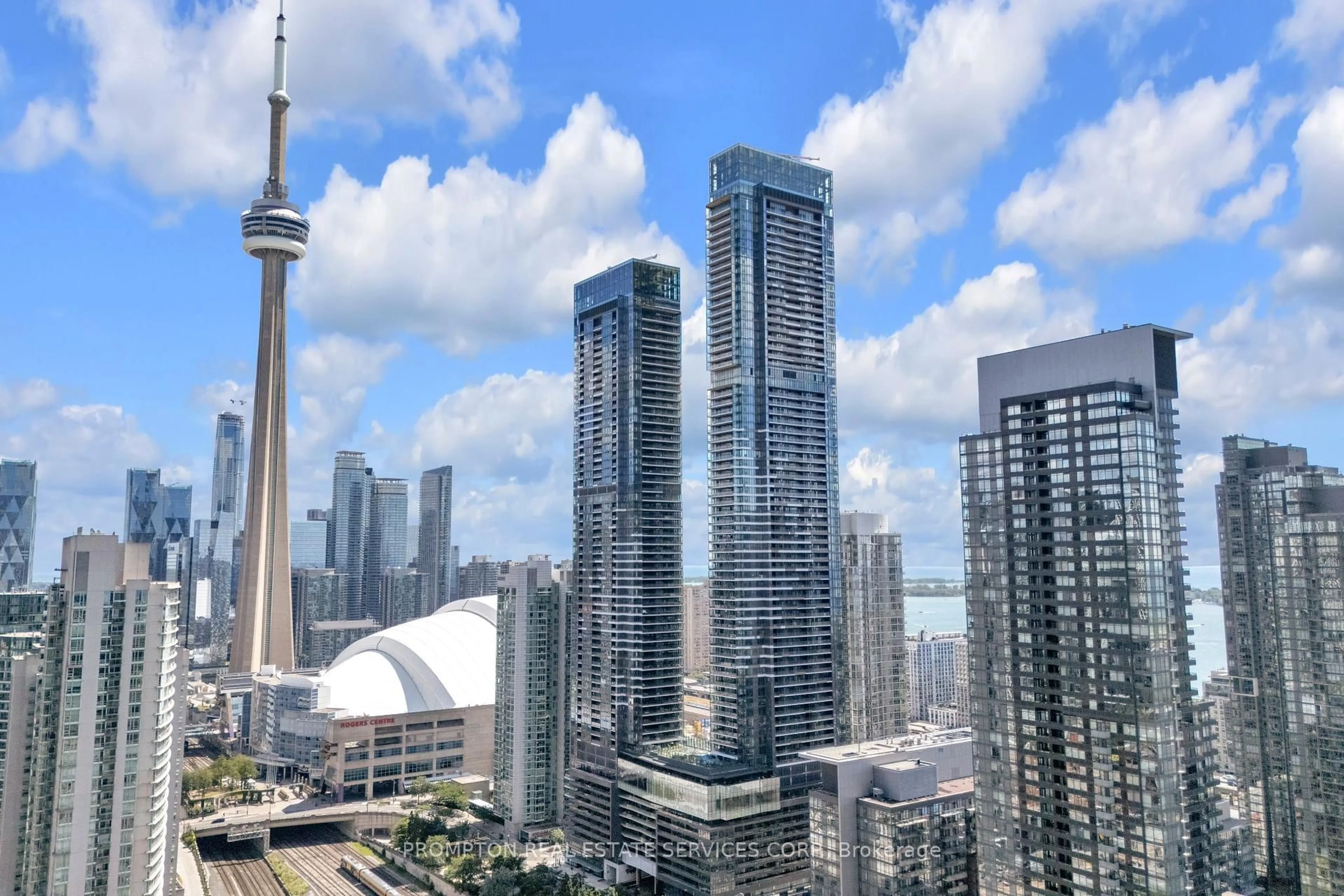 Unknown for 3 Concord Cityplace Way #531, Toronto Ontario M5V 0X4