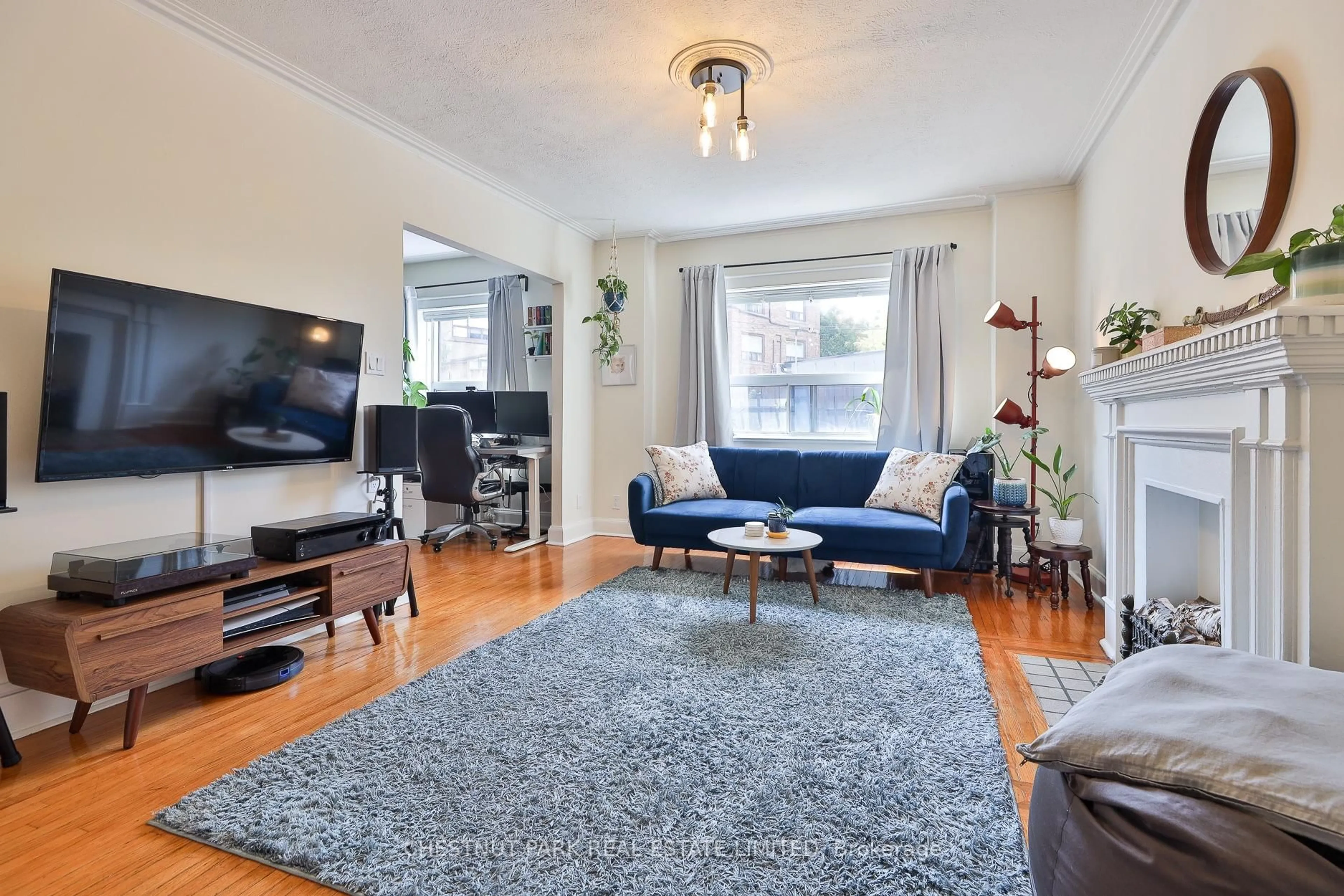 Living room with furniture, unknown for 1648 Bathurst St #5, Toronto Ontario M5P 3J7