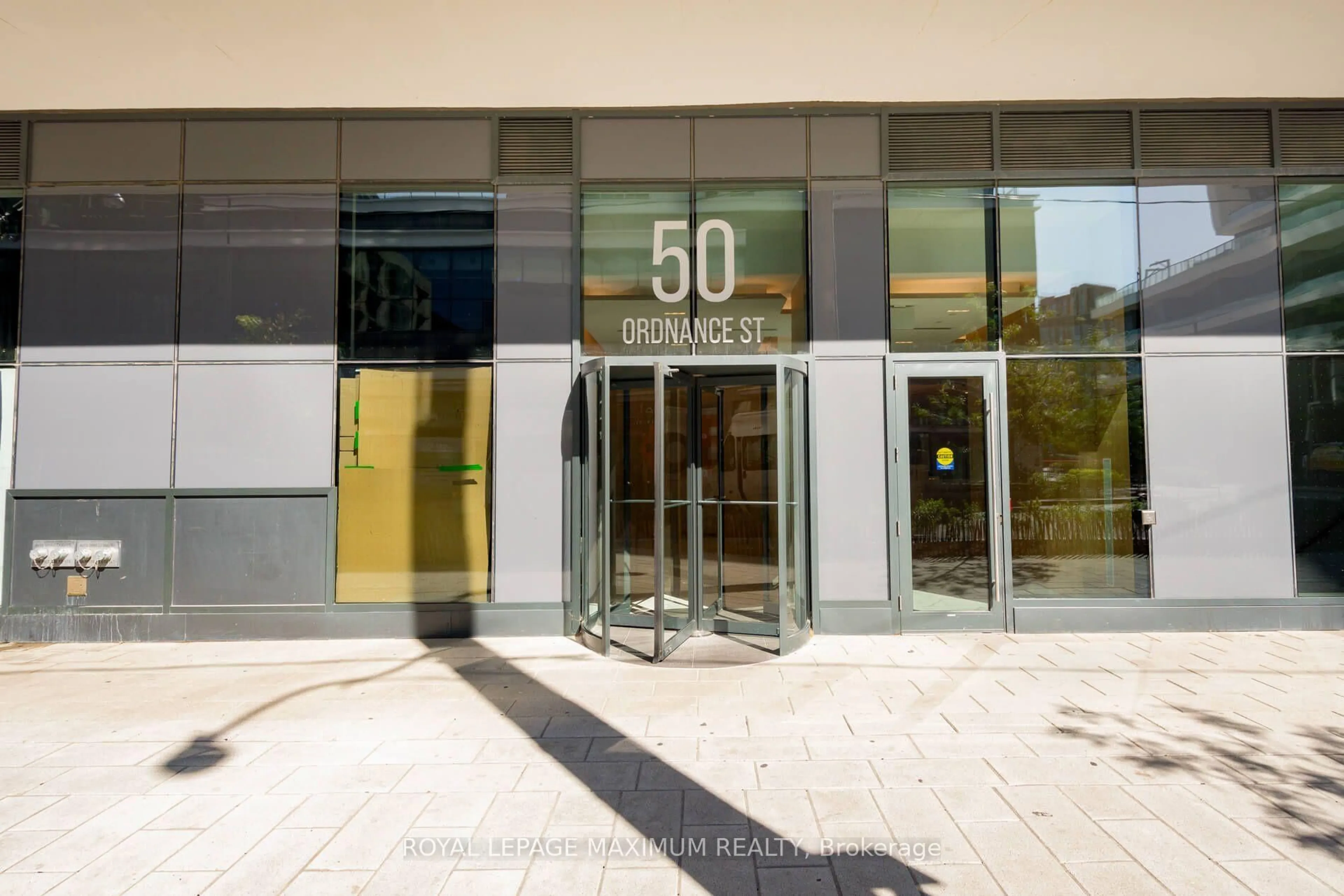 Indoor foyer for 50 Ordnance St #7, Toronto Ontario M6K 0C9