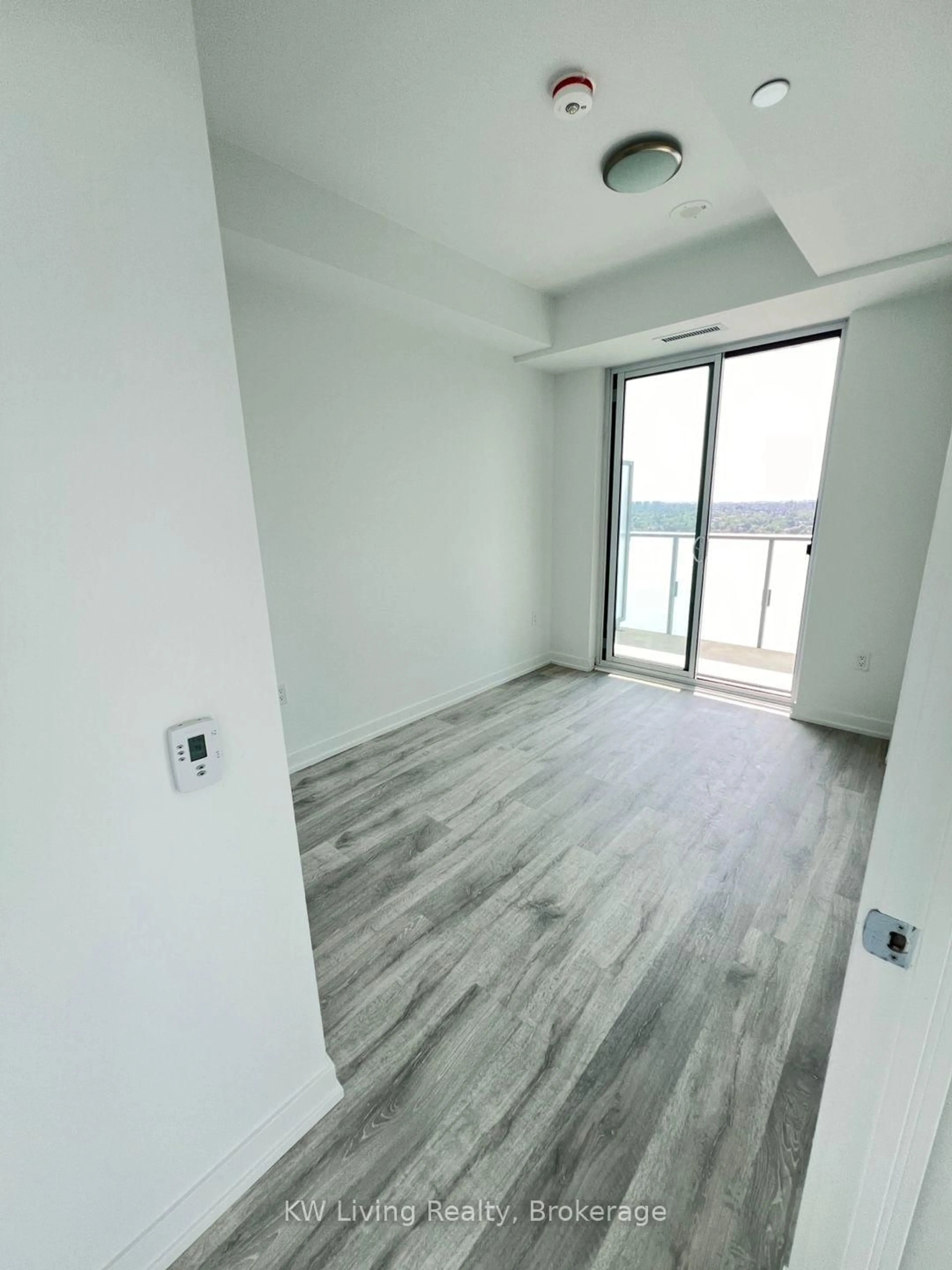 A pic of a room for 8 Olympic Garden Dr #2408, Toronto Ontario M2M 0B9