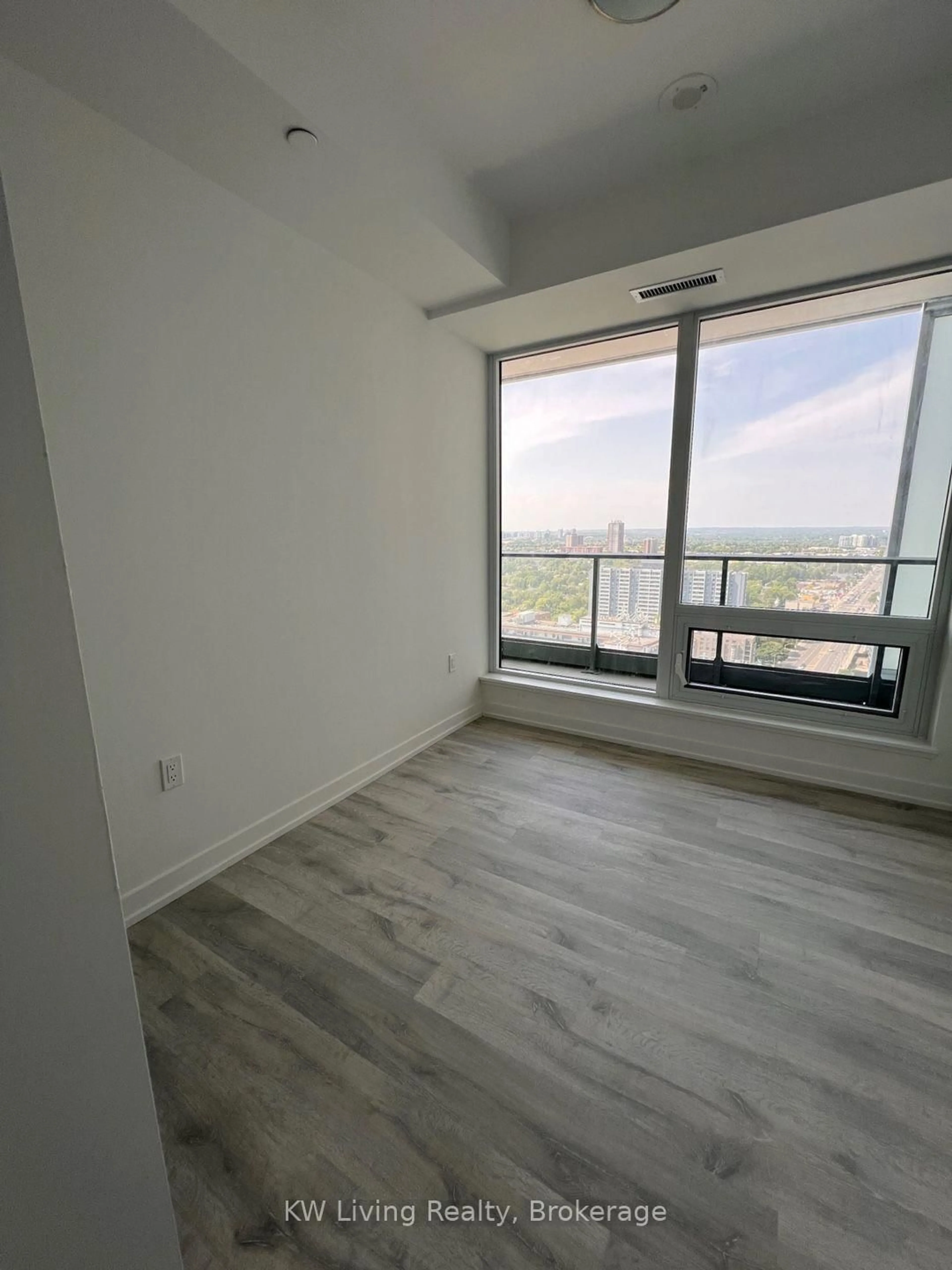 A pic of a room for 8 Olympic Garden Dr #2408, Toronto Ontario M2M 0B9