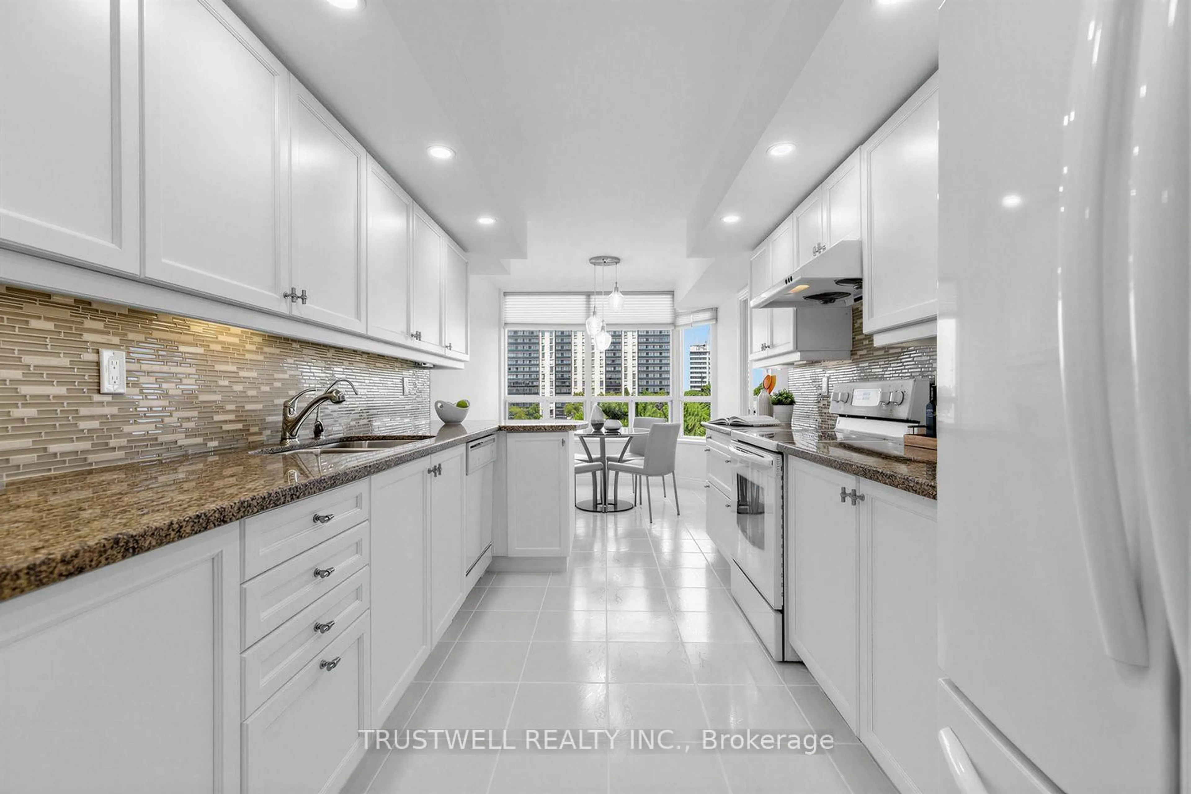Contemporary kitchen, ceramic/tile floor for 3181 Bayview Ave #703, Toronto Ontario M2K 2Y2